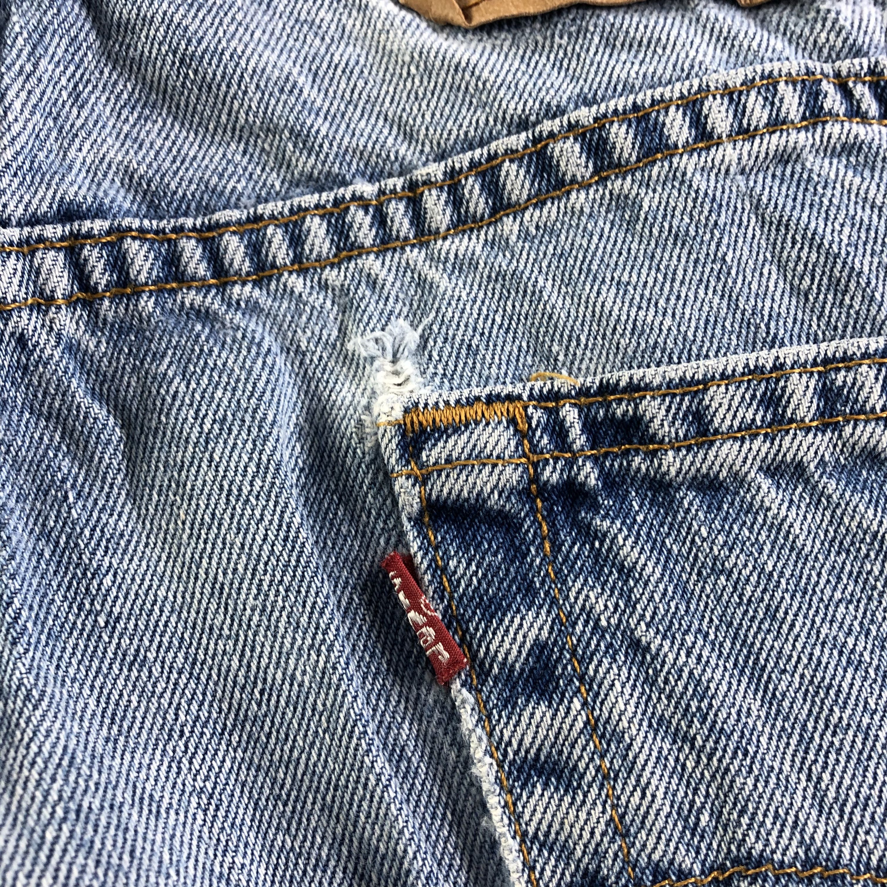 Levi's Vintage Blue Wash Levis 505 Jeans-J4415 Size US 34 / EU 50 - 8 Thumbnail