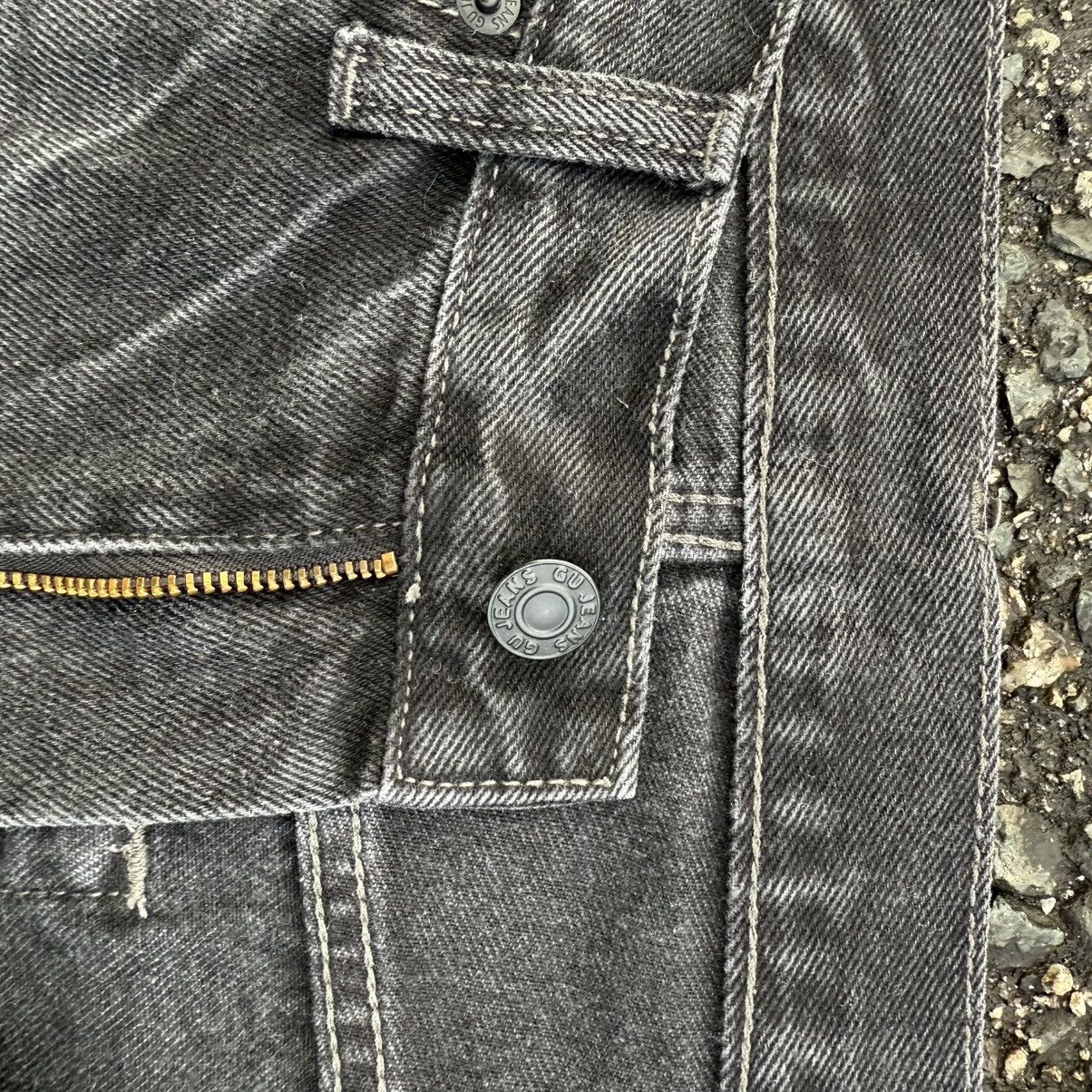 All Blacks W33 Vintage Gu black jean denim rippep pants Size US 33 - 10 Thumbnail