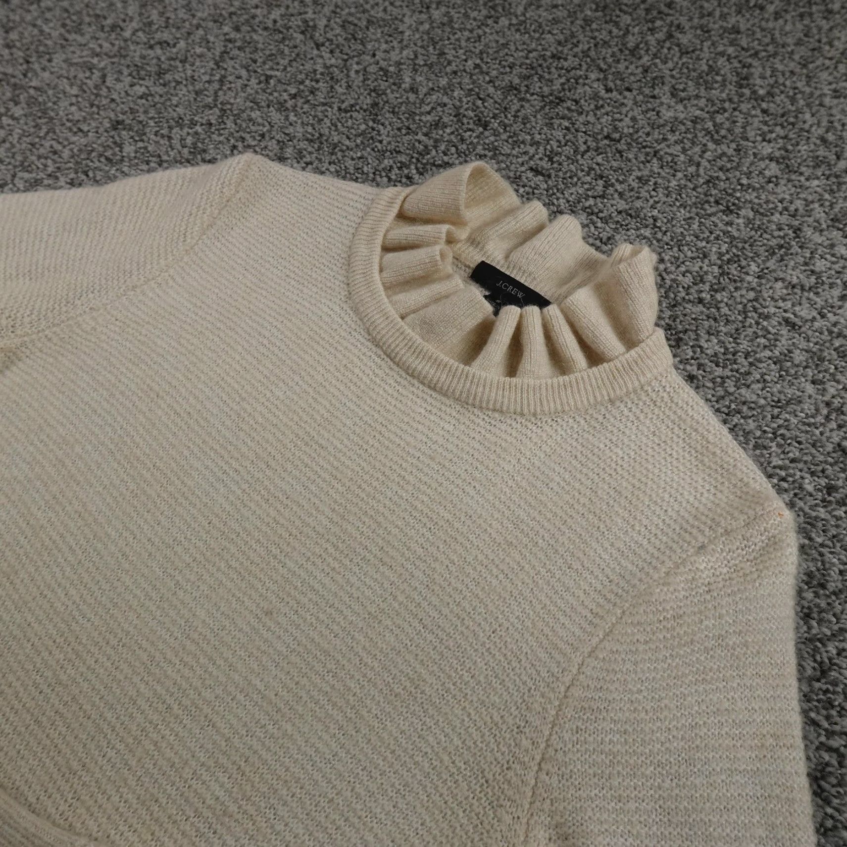 J.Crew J.CREW Sweater Womens S White Mock Neck Alpaca Wool Blend Raglan Sleeve Pullover Knit Ruffle Deco Solid Pattern Size S / US 4 / IT 40 - 2 Thumbnail