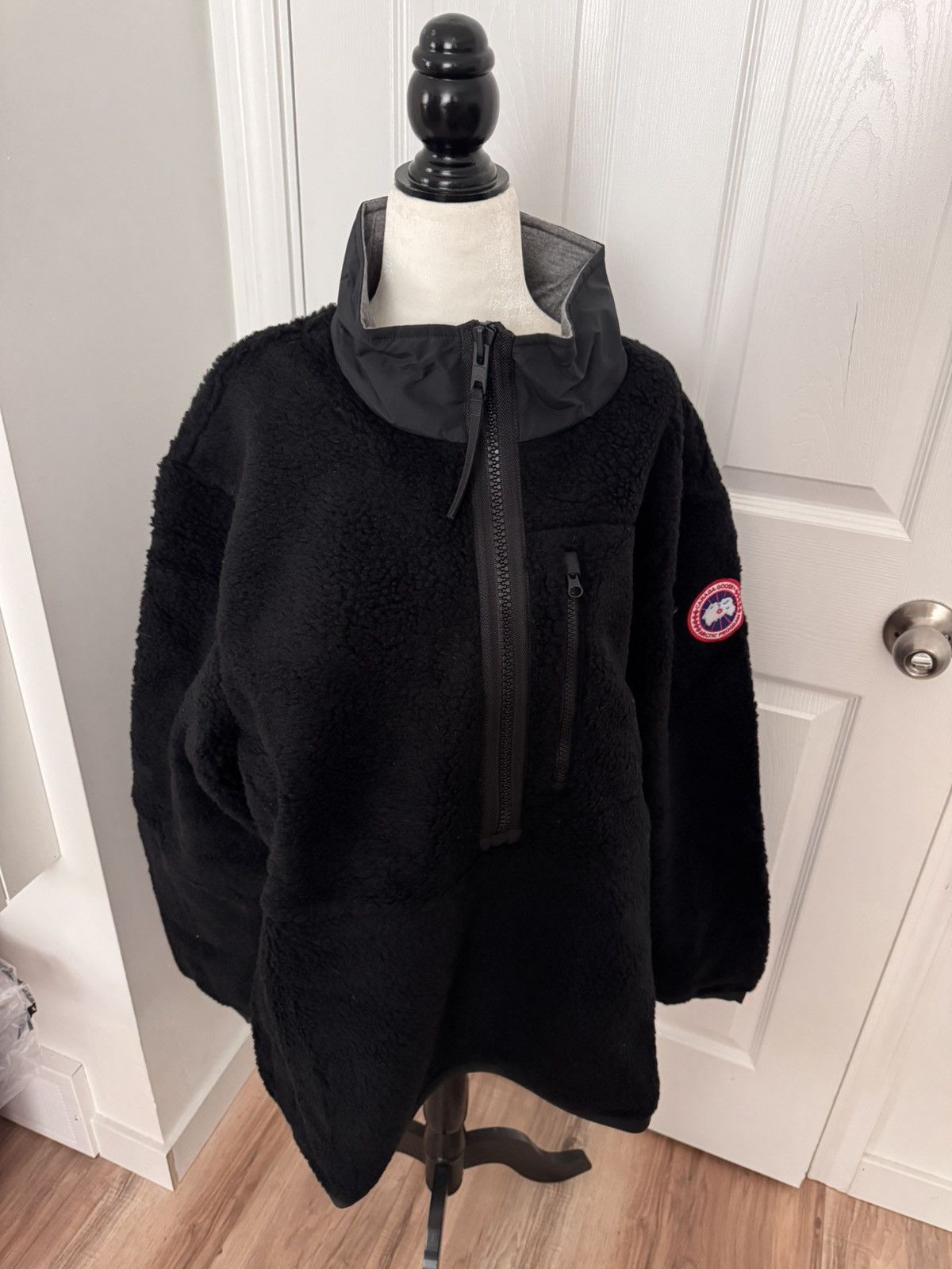 Canada Goose 🆕Canada Goose Updated Renfrew Fleece Pullover, size XL Size US XL / EU 56 / 4 - 1 Thumbnail