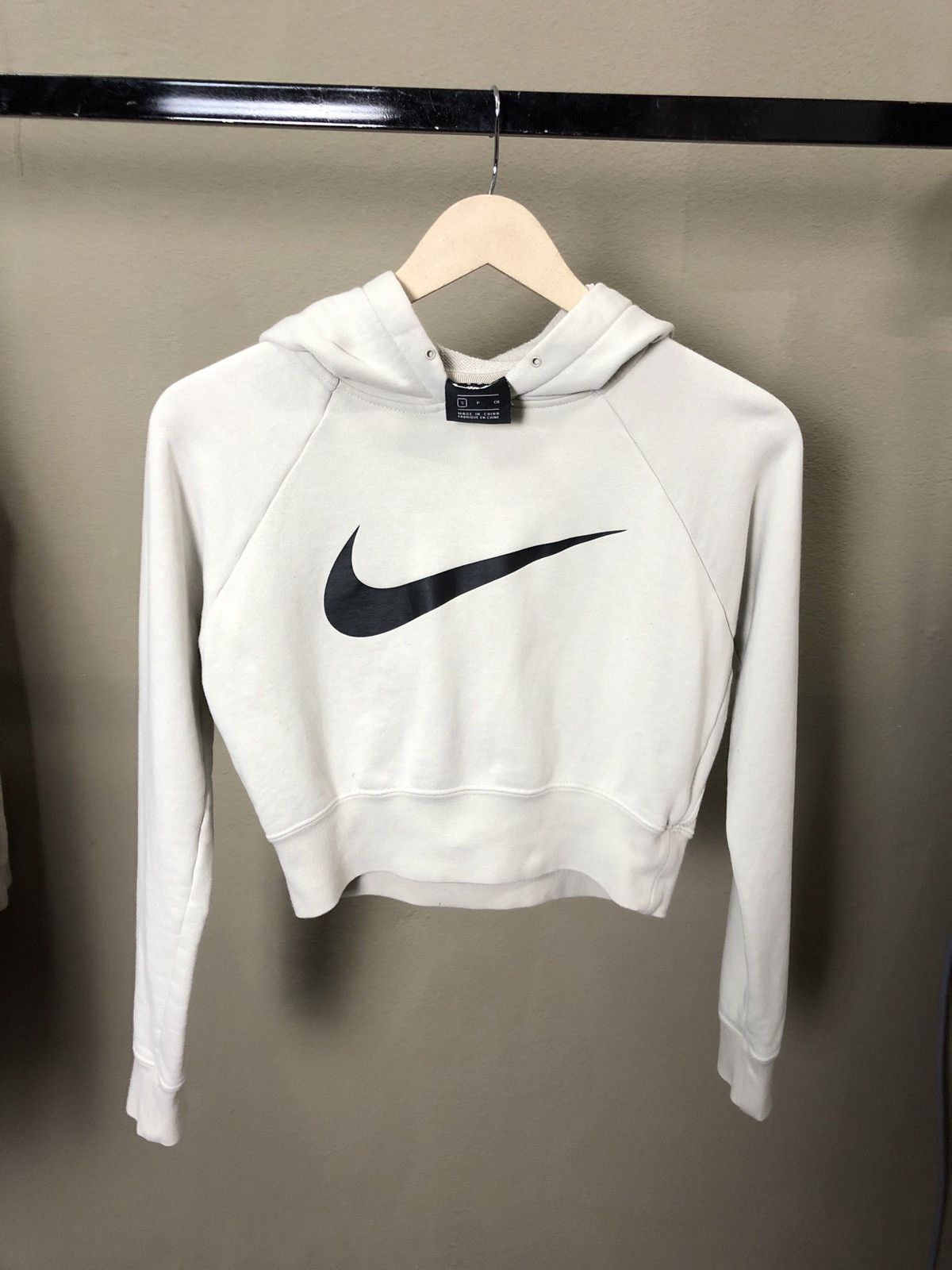 Nike Nike Big Swoosh Crop Tops Hoodie Size S / US 4 / IT 40 - 1 Thumbnail