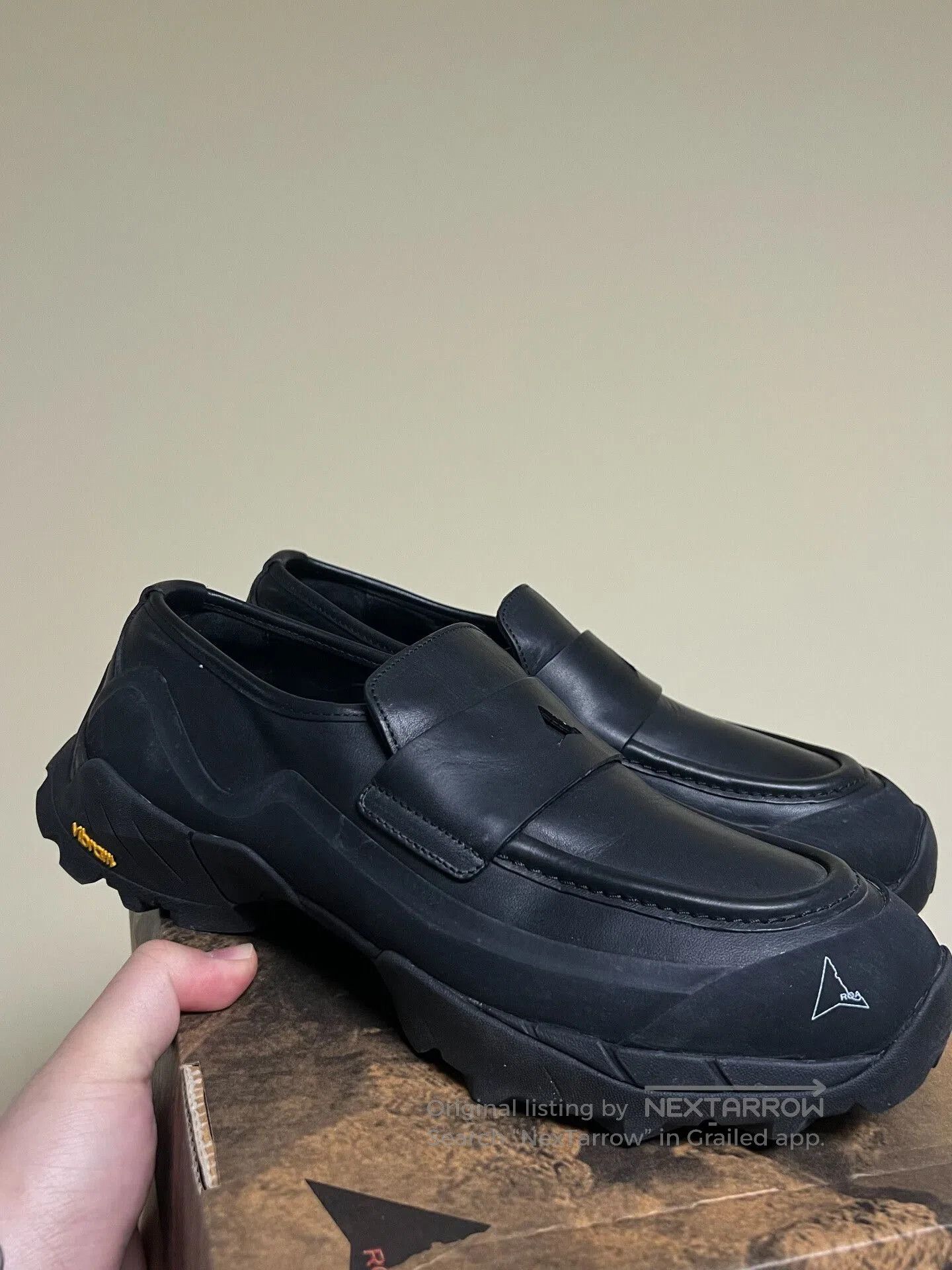 ROA ROA Black Low-Top Loafers for Hiking. Size US 10 / EU 43 - 1 Thumbnail