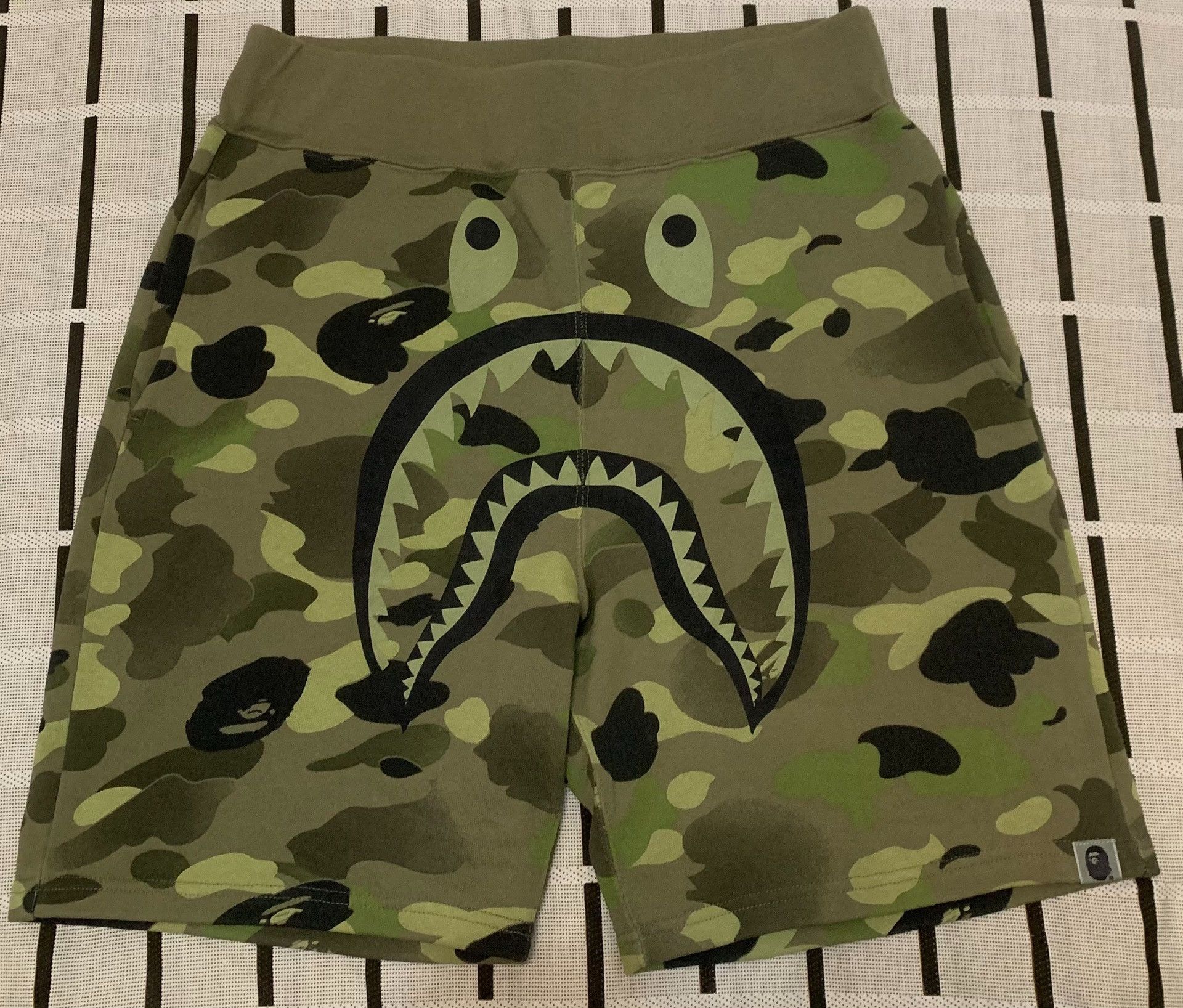 Bape Bape Shark Casual Pants M Men Size US 32 / EU 48 - 1 Thumbnail