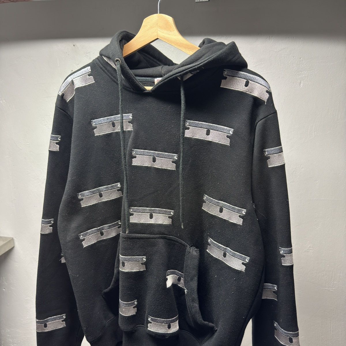 Public Housing Skate Team Public Housing Skate Team Razor Hoodie Carti Size US L / EU 52-54 / 3 - 2 Thumbnail