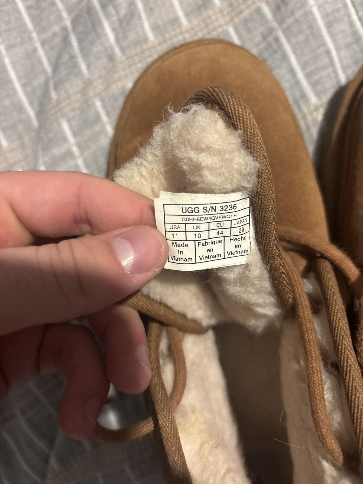 Ugg Mens ugg boots Size US 11 / EU 44 - 6 Thumbnail