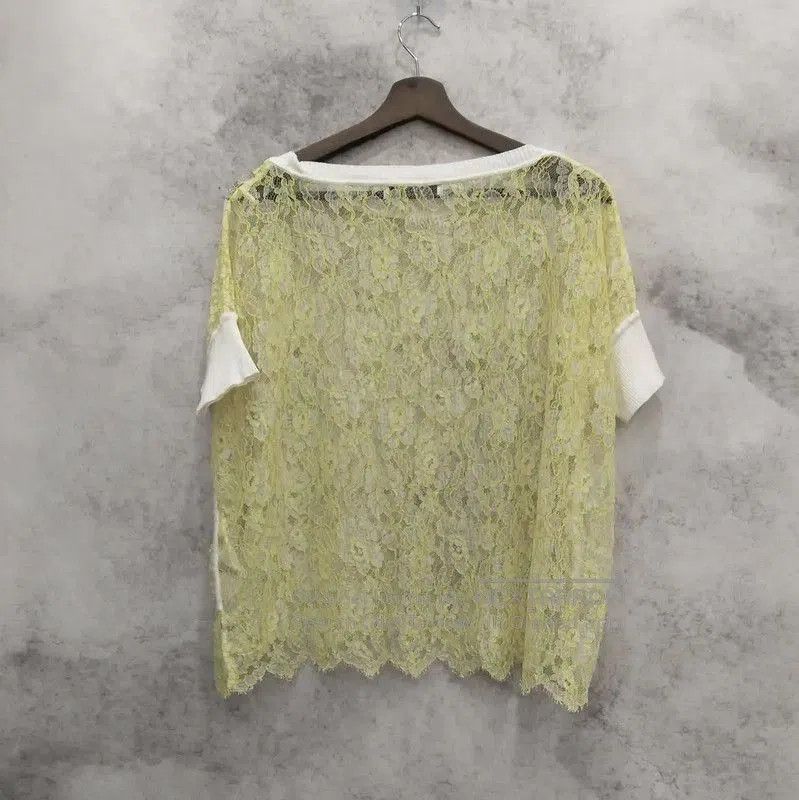 Valentino Valentino Yellow Cotton Women's T-Shirt . Size L / US 10 / IT 46 - 2 Thumbnail
