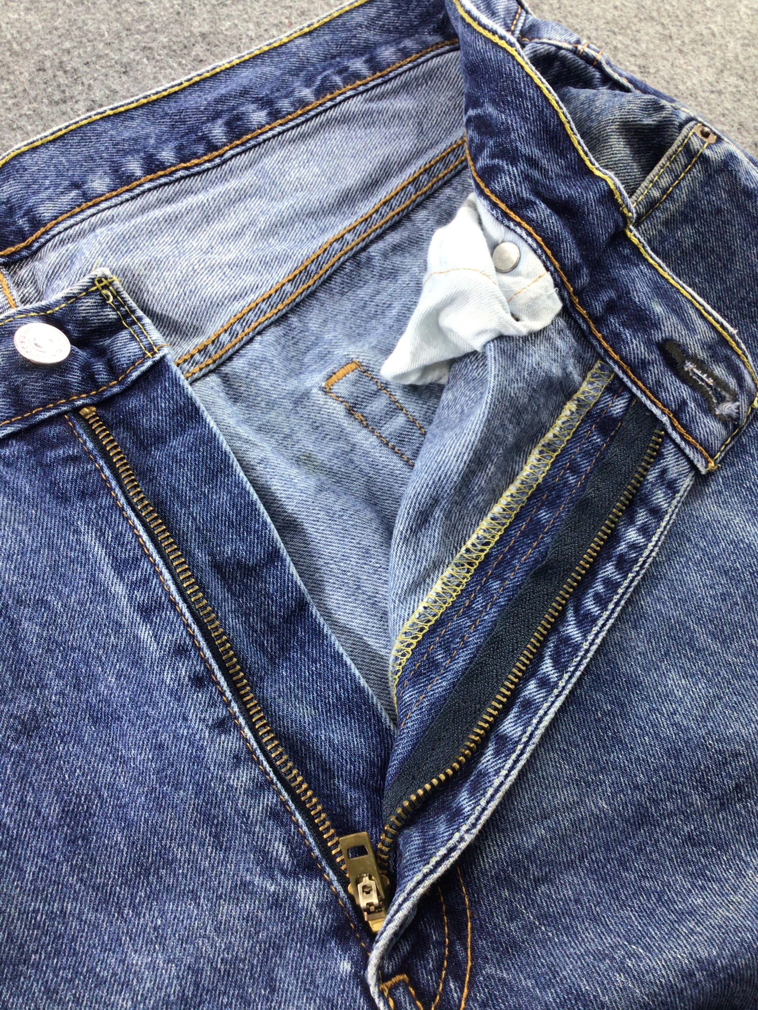 Levi's Vintage Levis 550 Jeans-J737 Size US 35 - 8 Thumbnail