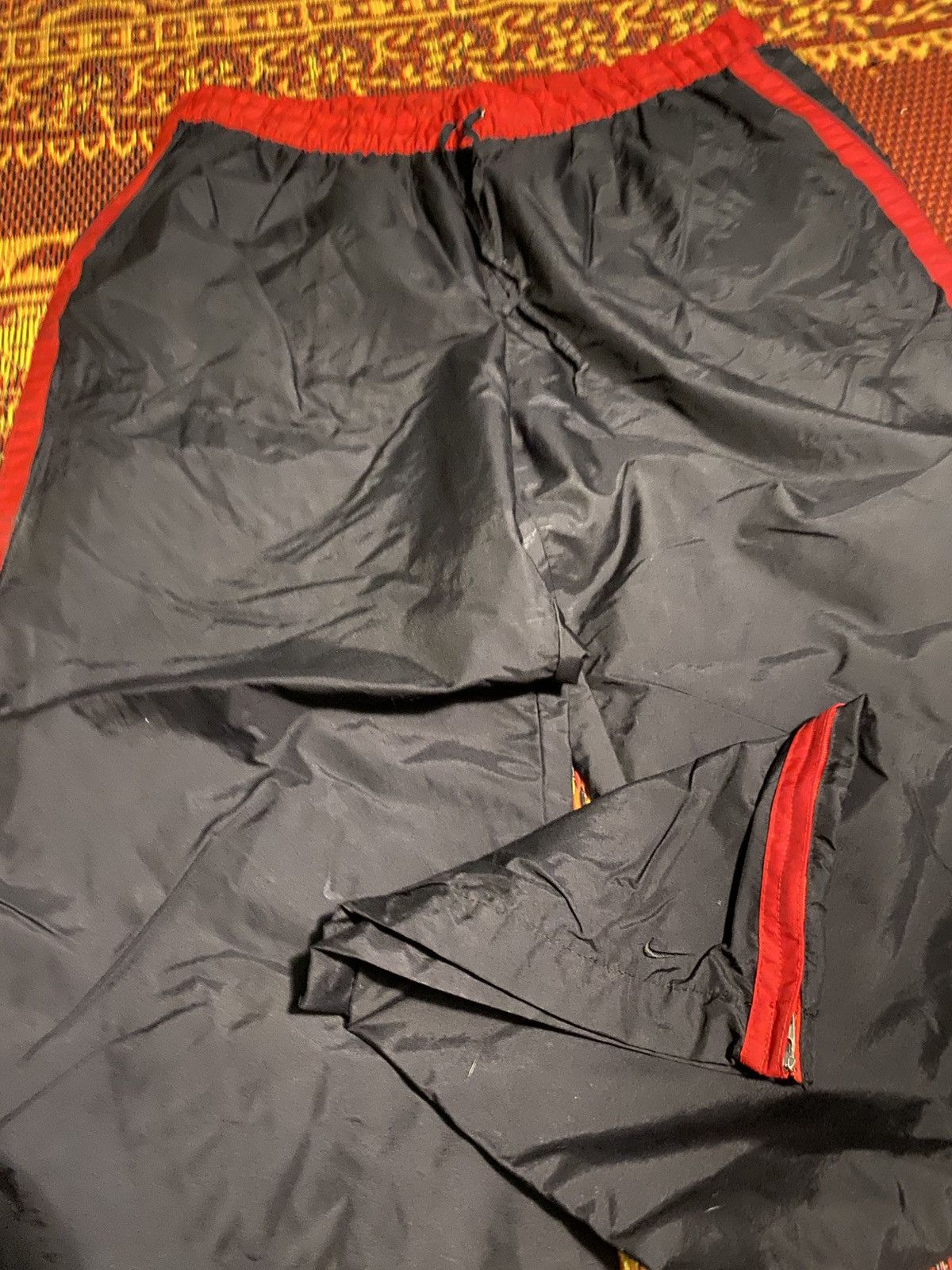 Nike Vintage Nike Baggy Track Pants Size US 32 / EU 48 - 1 Thumbnail