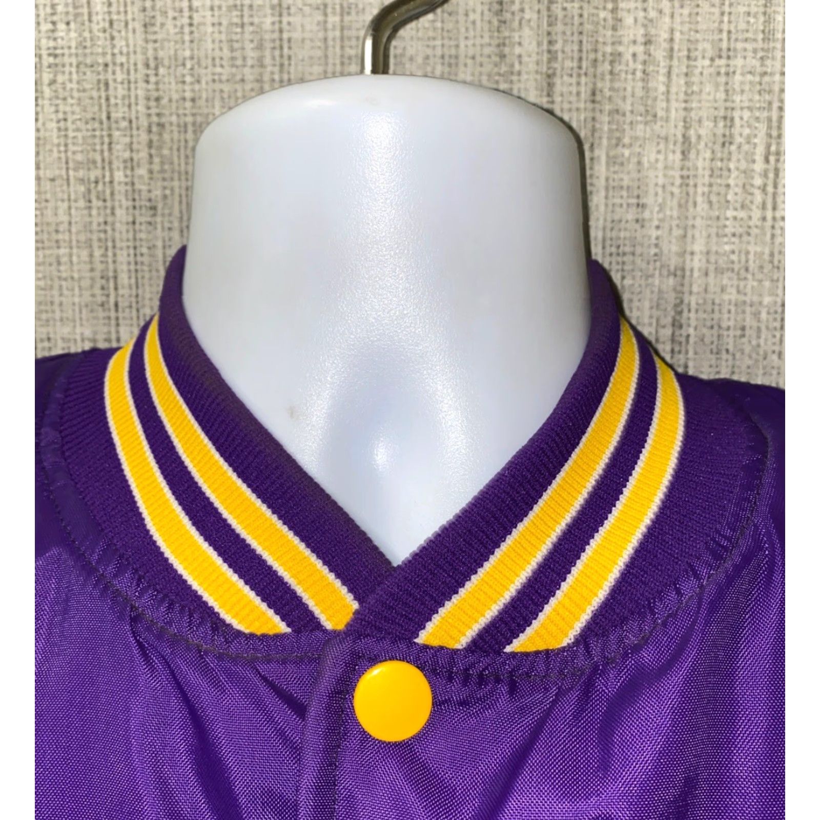 Vintage VINTAGE Howe Jacket Mens Purple/Yellow Quilt Lined Snap Button XL Yellow Regular Nylon Coat Size US XL / EU 56 / 4 - 4 Thumbnail