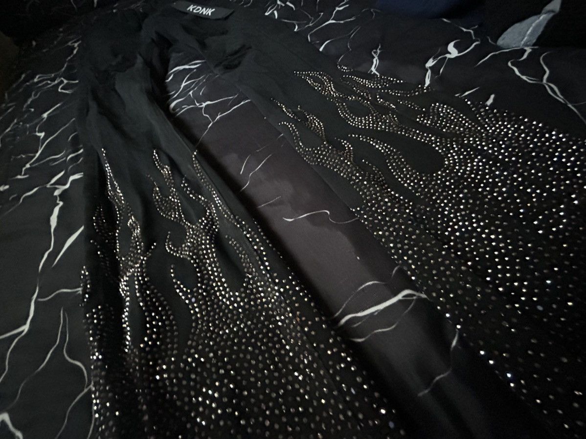 Designer black,with grey diamonds at the bottom Size US 28 / EU 44 - 2 Thumbnail