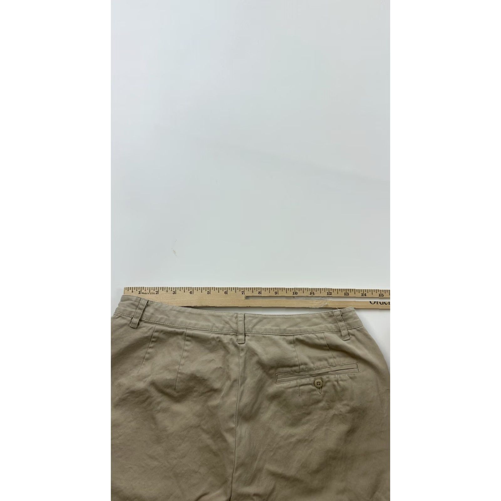 Eddie Bauer Eddie Bauer Bermuda Shorts Women’s 8 Beig e Khaki Knit Cotton Bermuda Shorts Womens Regular Size 8 Outdoor Hiking Classic Size 30" / US 8 / IT 44 - 6 Thumbnail