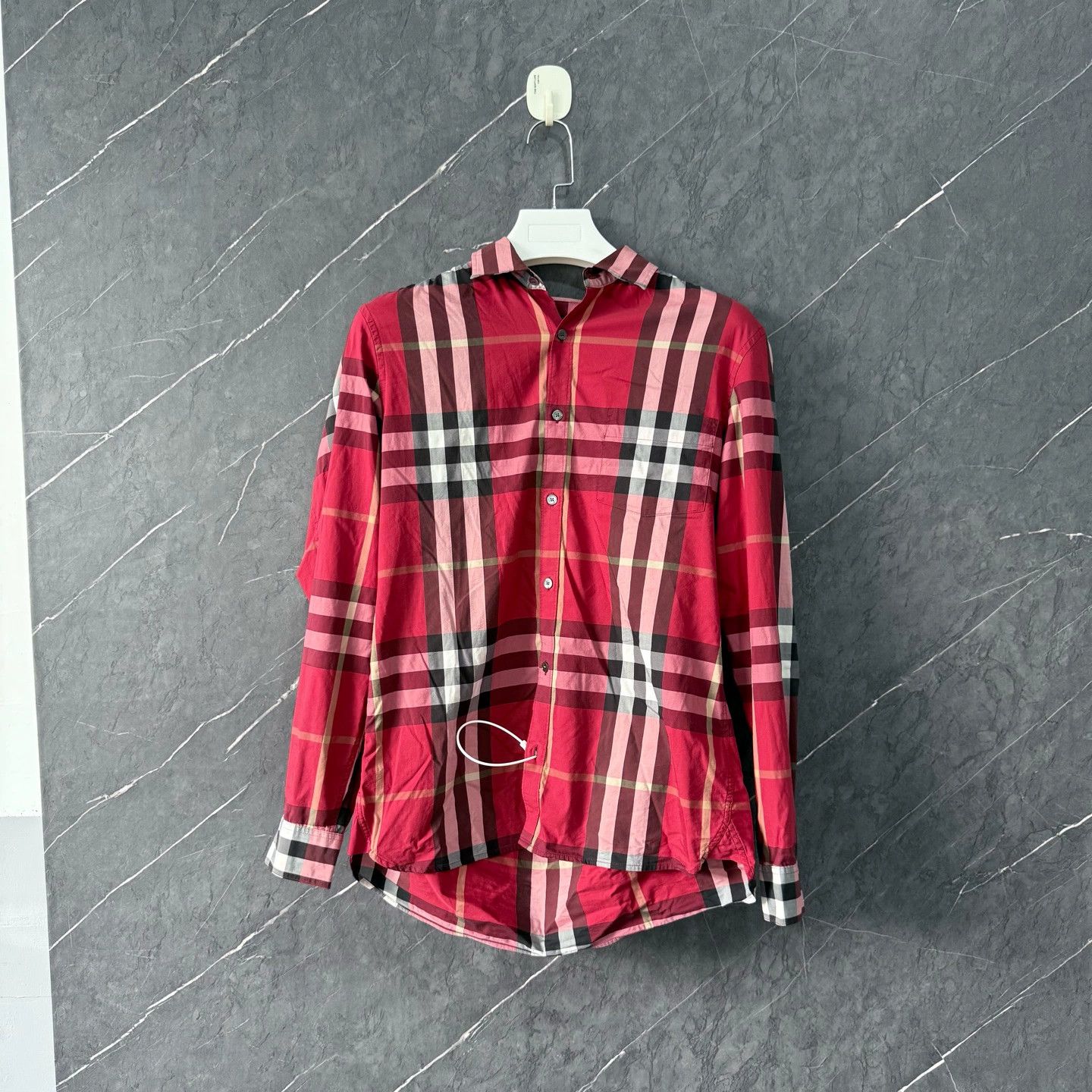 Burberry Burberry Red Check Button-Up Shirt M Size US M / EU 48-50 / 2 - 1 Thumbnail