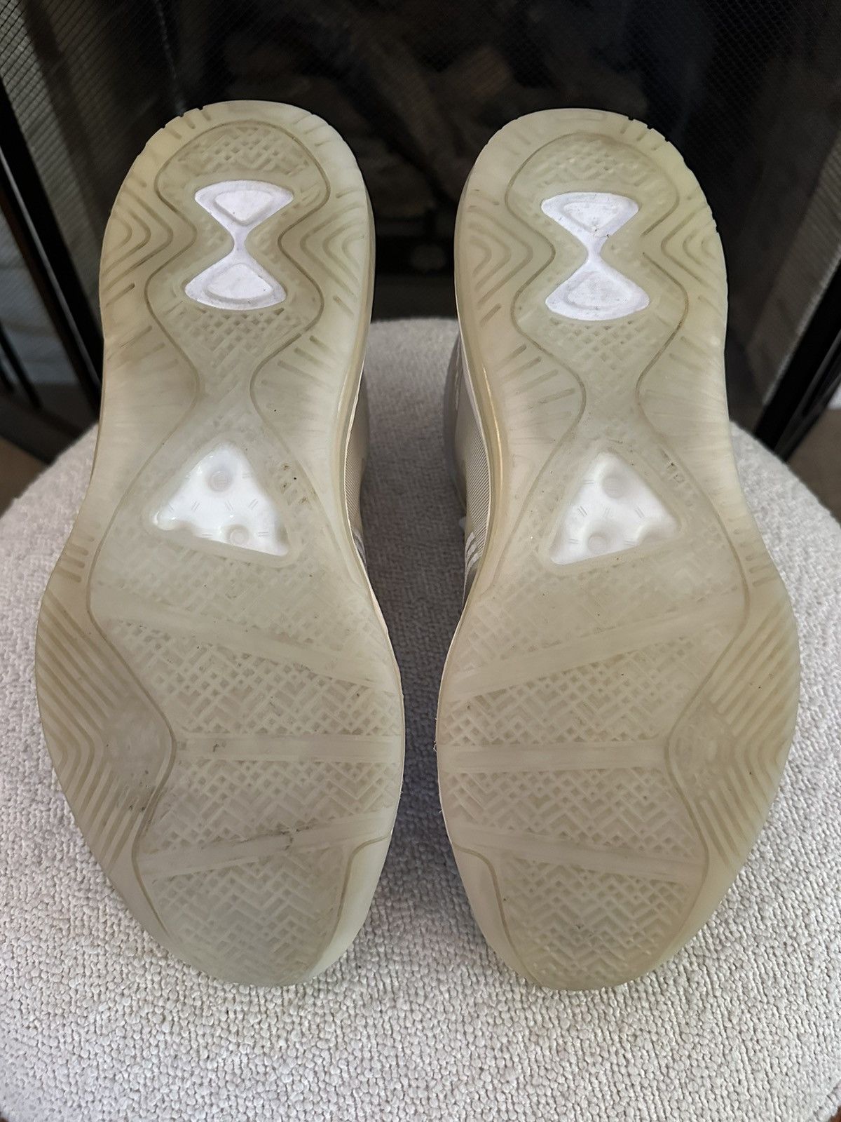 John Elliott × Nike John Elliott x Lebron James Icon Size US 8.5 / EU 41-42 - 5 Thumbnail