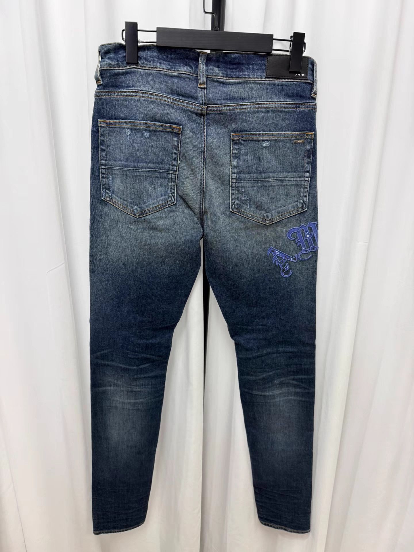 Amiri Amiri Slim Fit Distressed Jeans K20 Size US 32 / EU 48 - 7 Thumbnail