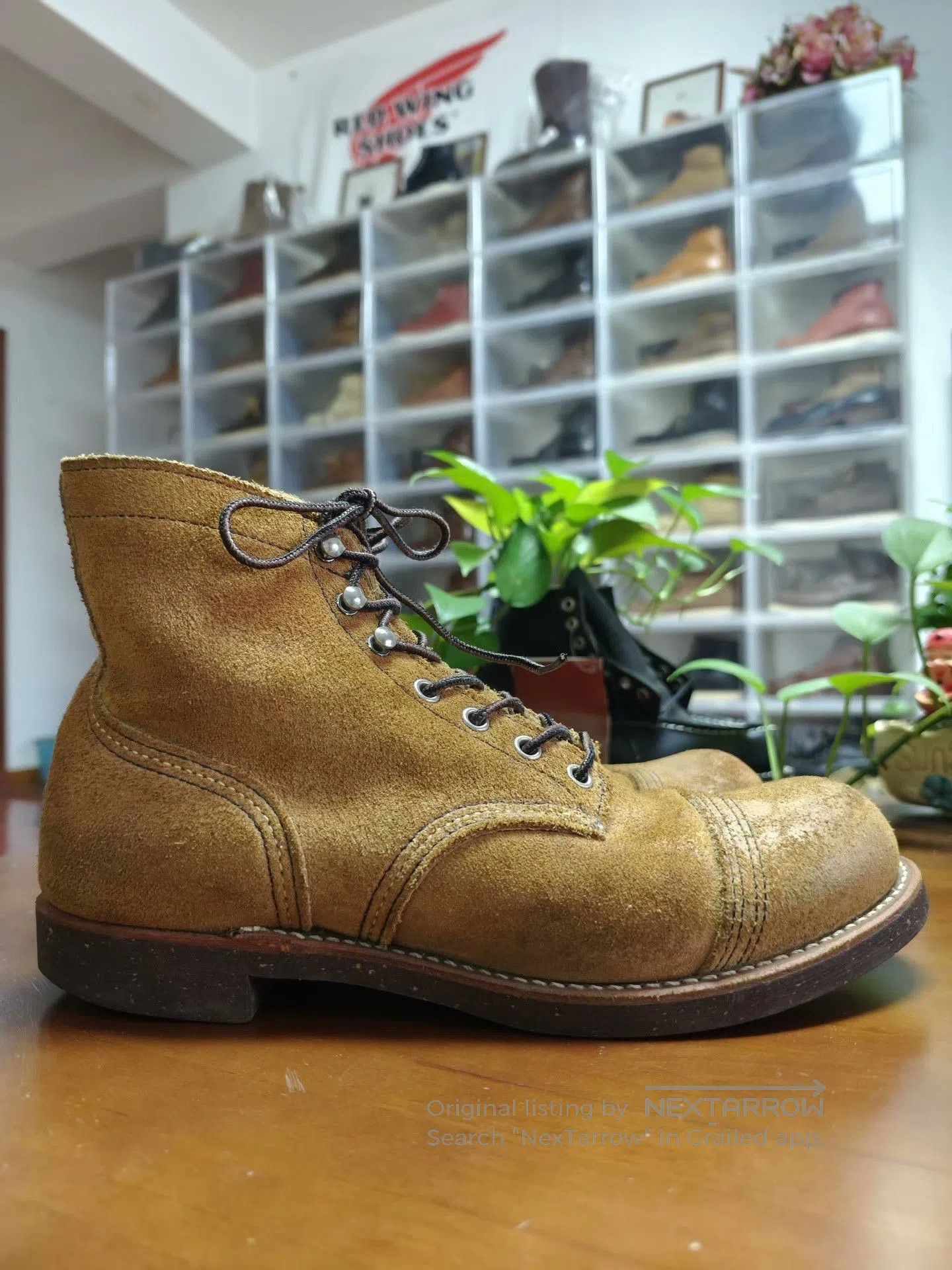 Red Wing Red Wing 8113 Men's Work Boots. Size US 8 / EU 41 - 5 Thumbnail
