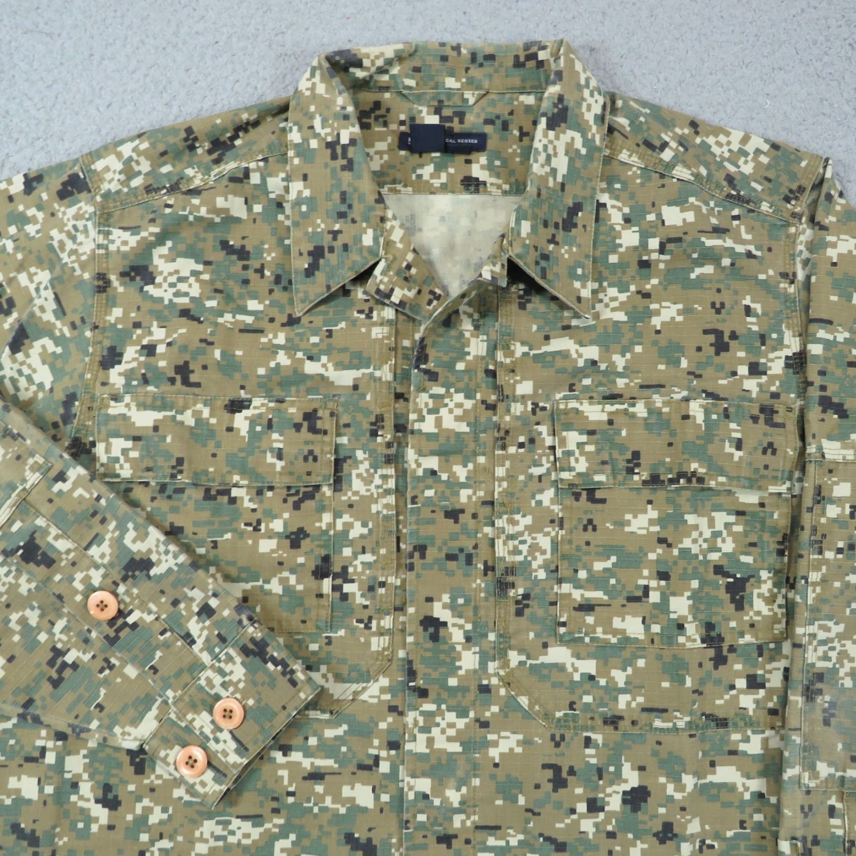 Vintage 5.11 Tactical Jacket Mens Medium Digital Camo Shacket TDU Button Shirt Military Shirt Jacket Camouflage Military USA Outdoors Outdoor Mens Size US M / EU 48-50 / 2 - 3 Thumbnail