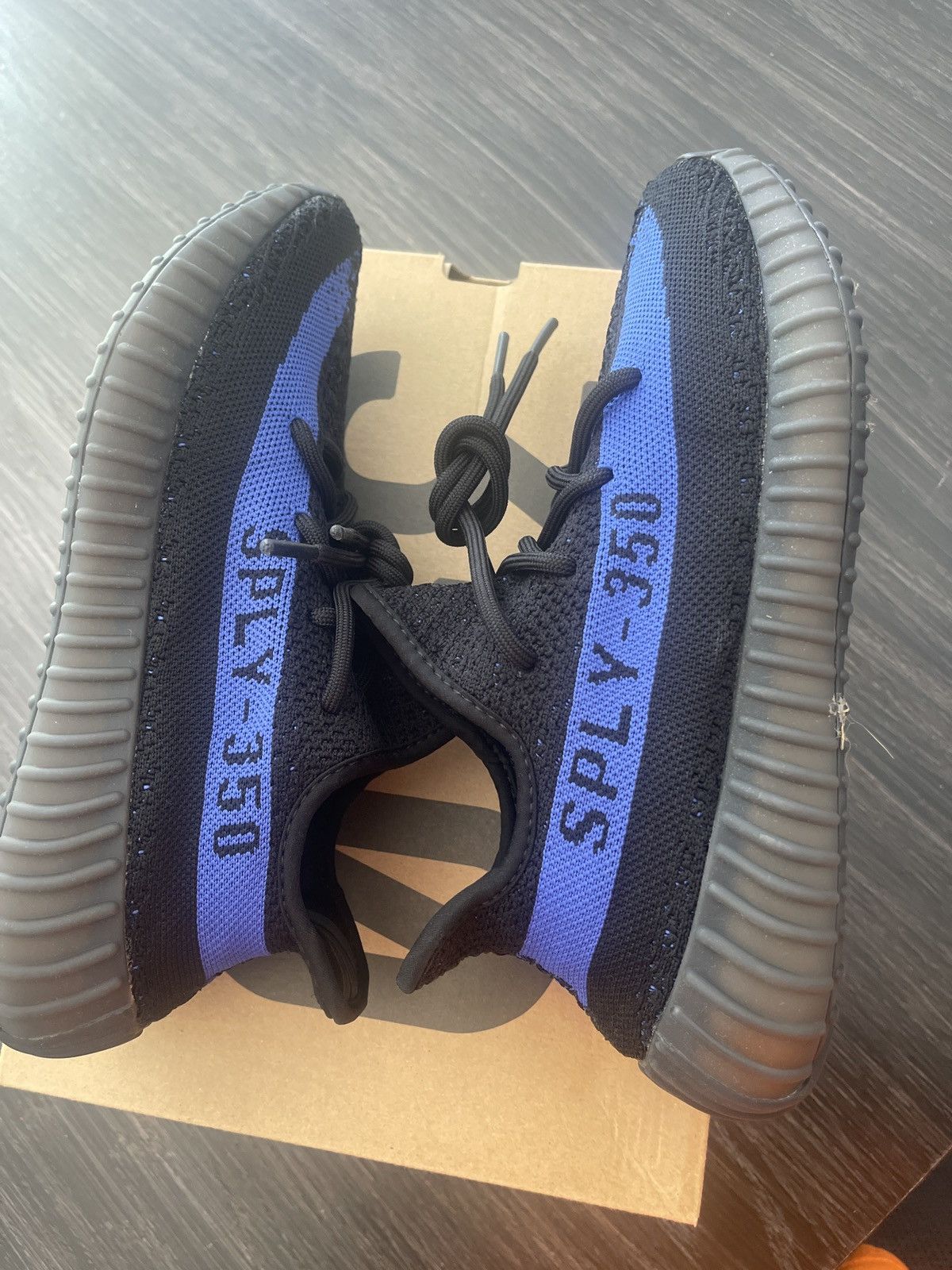 Yeezy Yeezy 350 Dazzling Blue Size US 6.5 / EU 39-40 - 2 Thumbnail