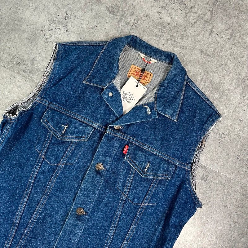 Levi's × Levi's Vintage Clothing × Vintage Levi's Vest Denim Vintage Sleeveless Jacket USA Biker Rider Size S / US 4 / IT 40 - 3 Thumbnail