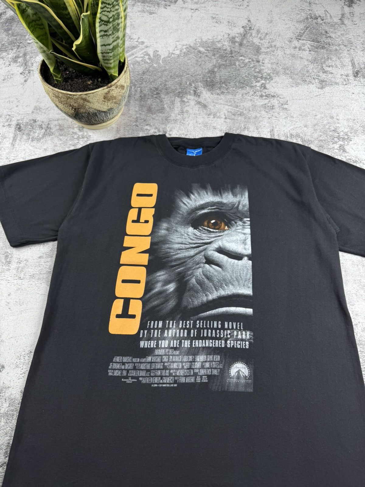 Vintage 90S Congo Film Monkey Authentic Merch 90S 1995 T Shirt Tee Size US XL / EU 56 / 4 - 6 Thumbnail