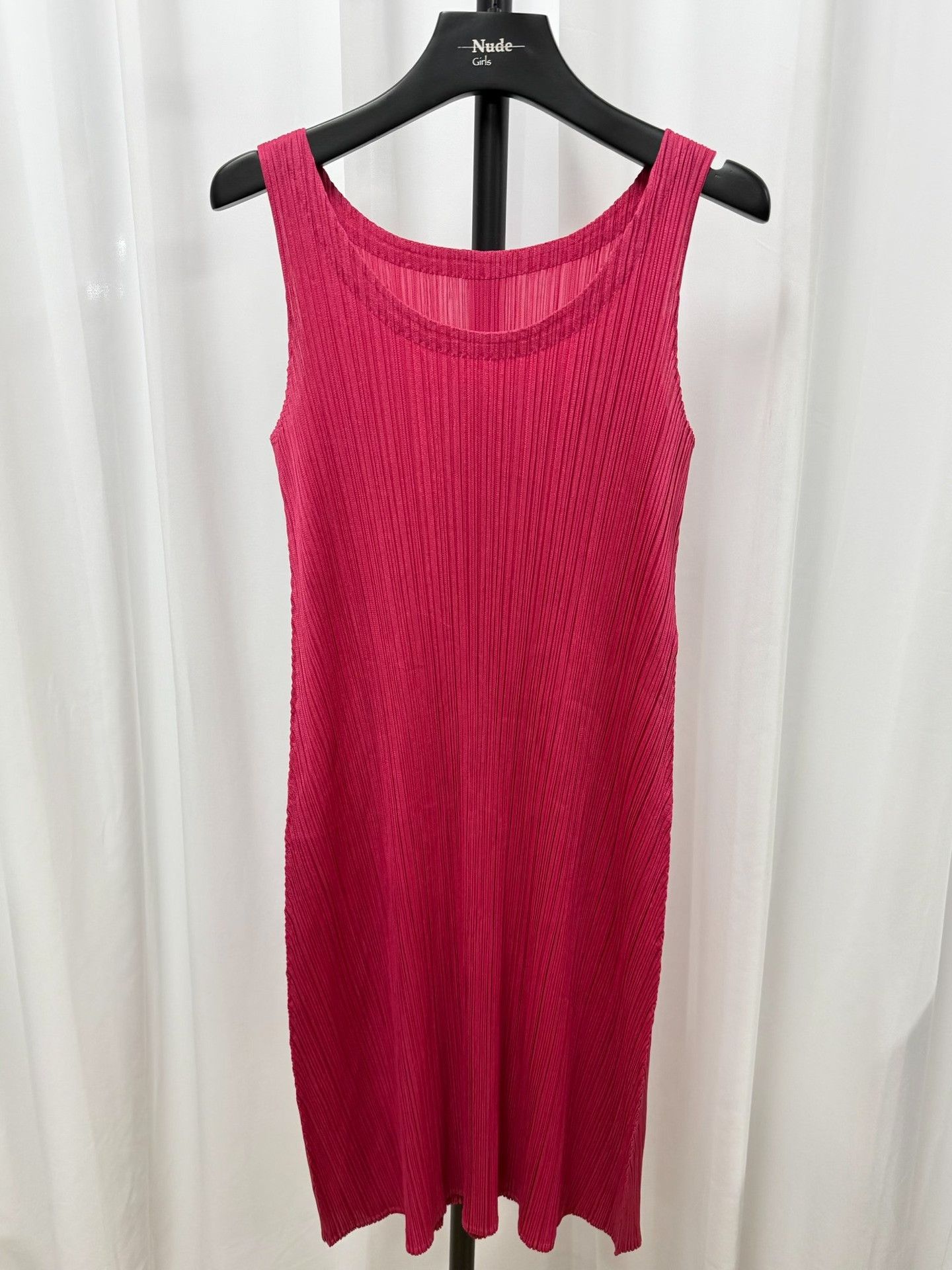 Pleats Please Issey Miyake Pleats Please Issey Miyake Pink Pleated Sleeveless Dress Size L / US 10 / IT 46 - 1 Thumbnail