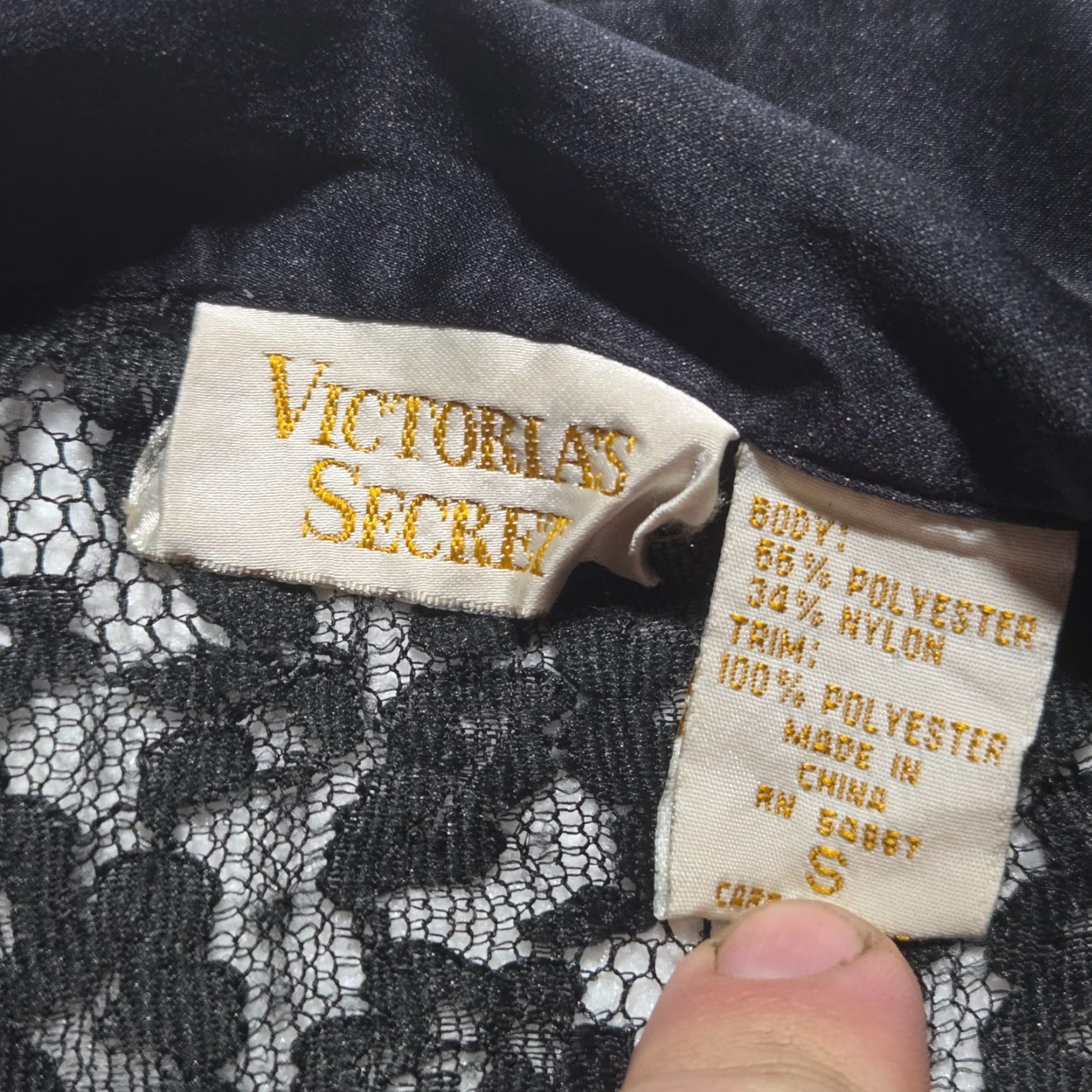 Victoria's Secret Victoria's Secret Shirt Women S Small Black Sheer Beach Tunic Adult Women's Beach Cover Up 90s? Size S / US 4 / IT 40 - 2 Thumbnail