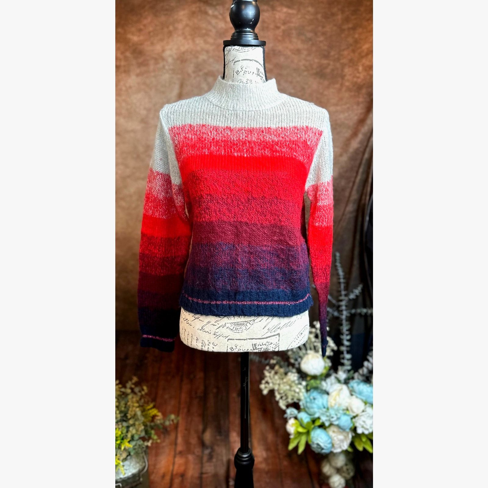 American Eagle Outfitters Red Ombre Mock Neck Soft American Eagle Outfitters Sweater M Size M / US 6-8 / IT 42-44 - 9 Thumbnail