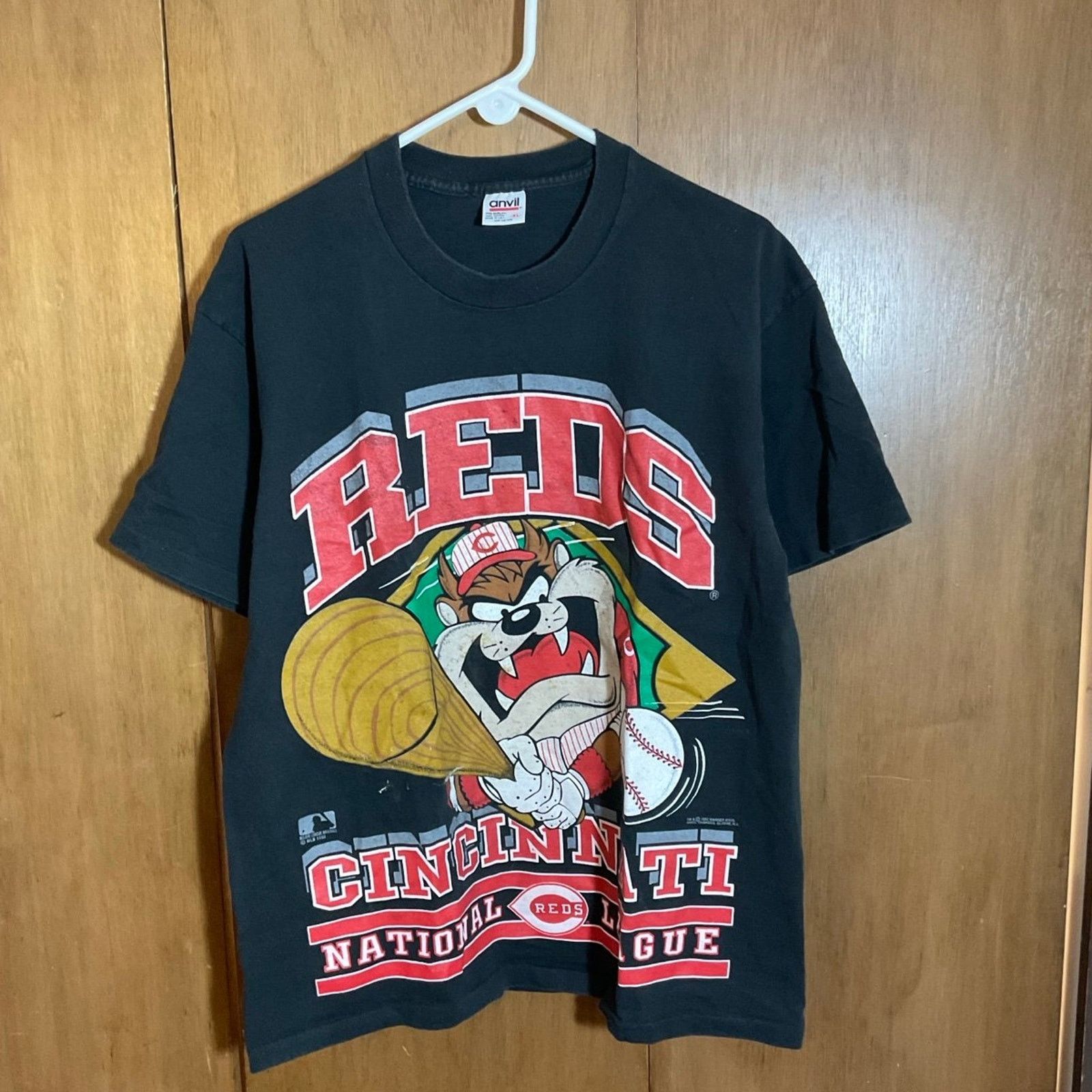 Anvil Vintage Cincinnati Red Taz Shirt Size US XL / EU 56 / 4 - 1 Thumbnail