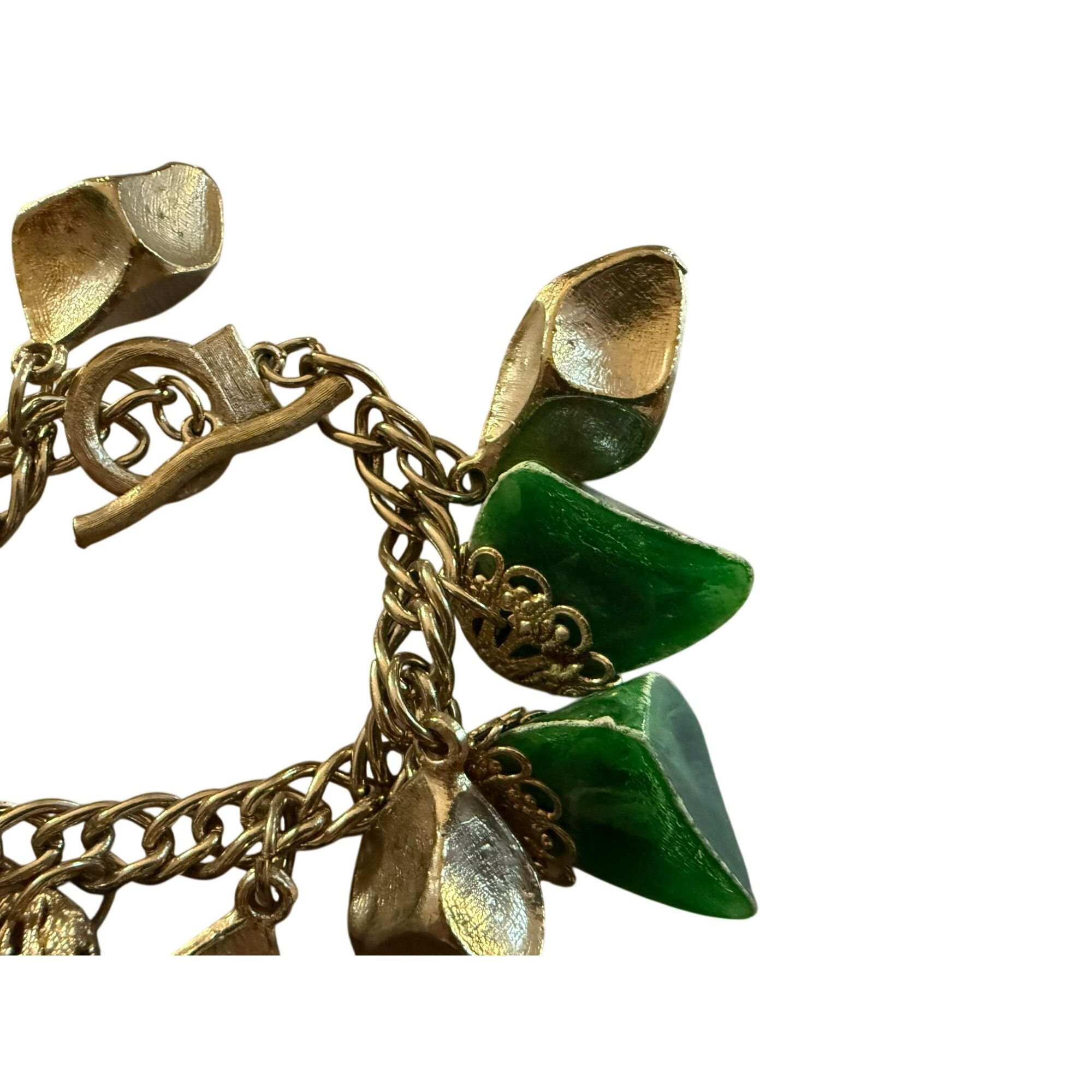 Other Vintage Brushed Silver Tone Chunky Bracelet With Green Lucit Size ONE SIZE - 3 Thumbnail