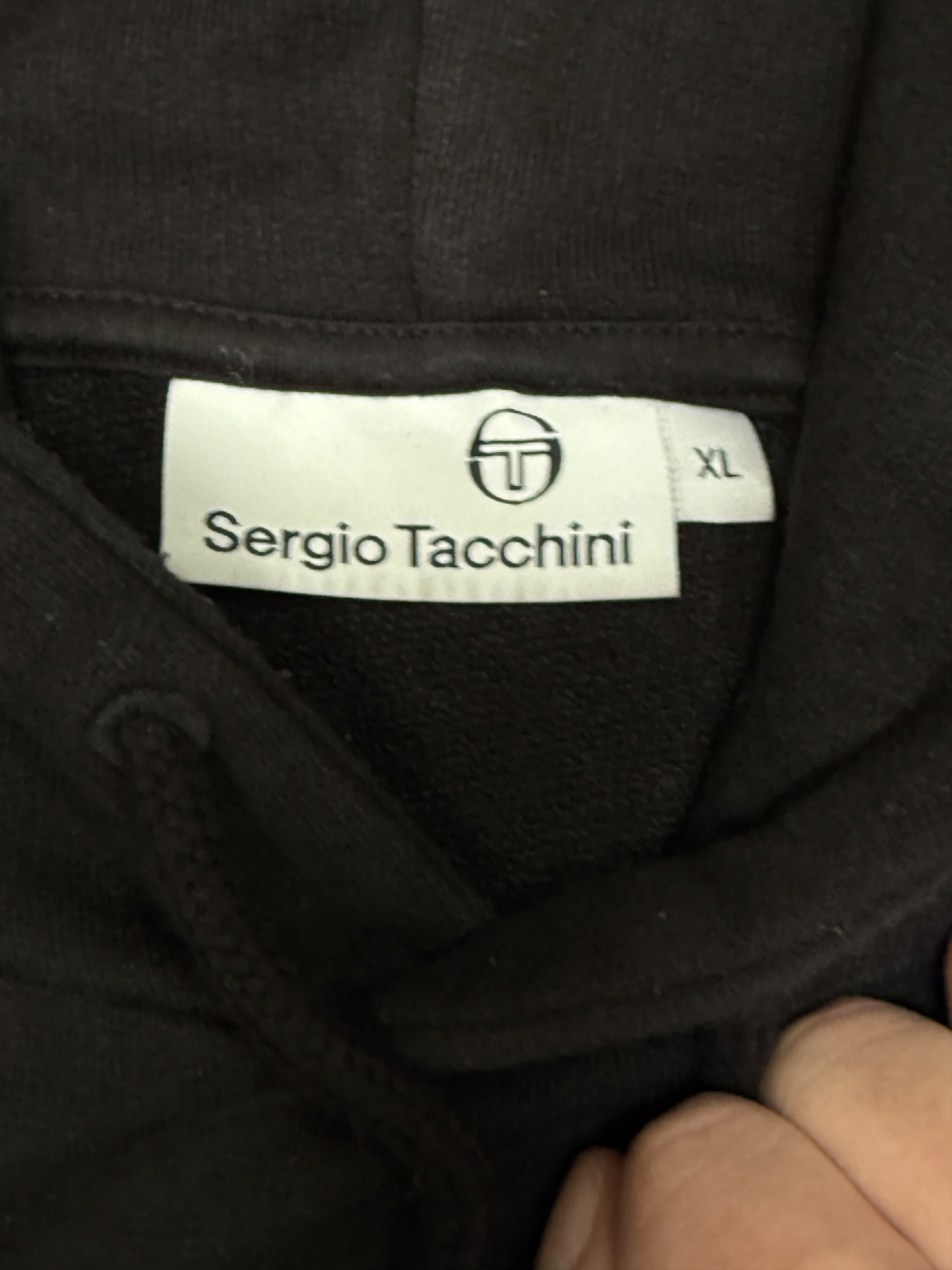 Sergio Tacchini × YARDSALE Sergio Tacchini x Yardsale Logo Hoodie Black | Size: XL Size US XL / EU 56 / 4 - 3 Thumbnail