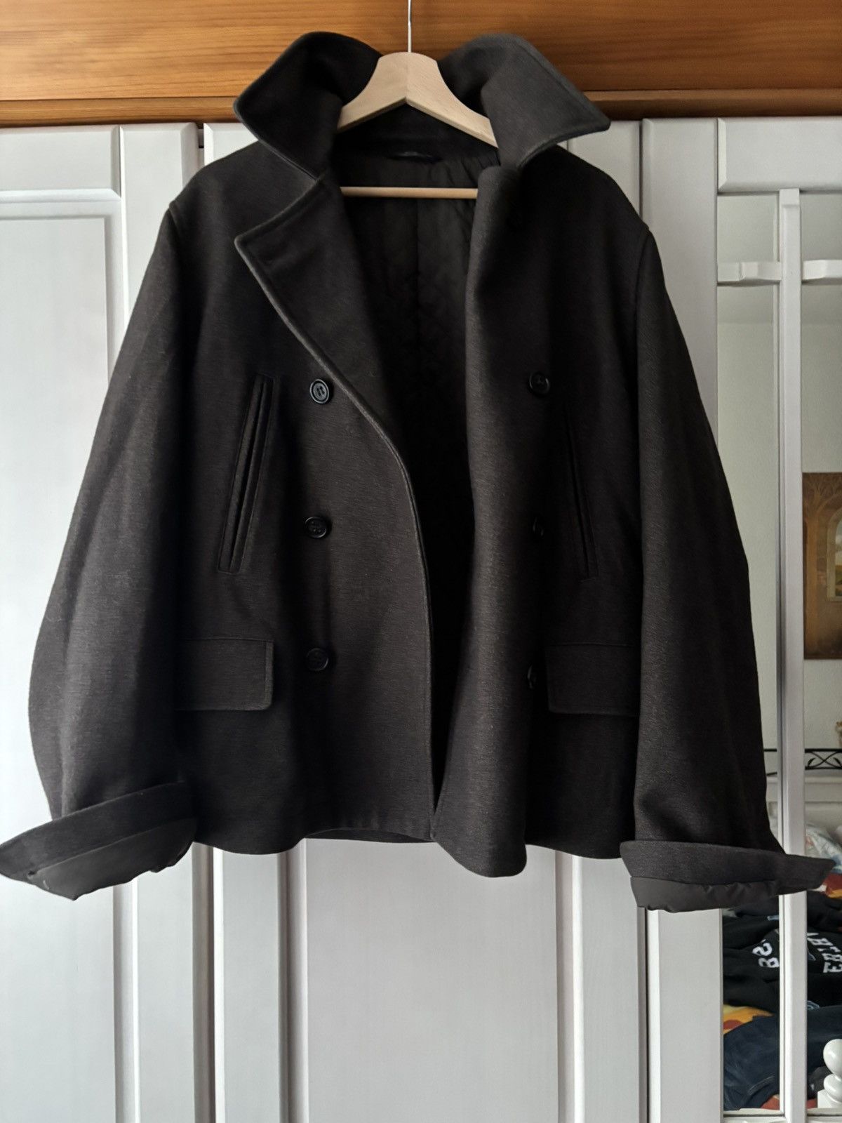 Dolce & Gabbana Dolce & Gabbana luxury designer cropped short coat / parka Size US L / EU 52-54 / 3 - 1 Thumbnail