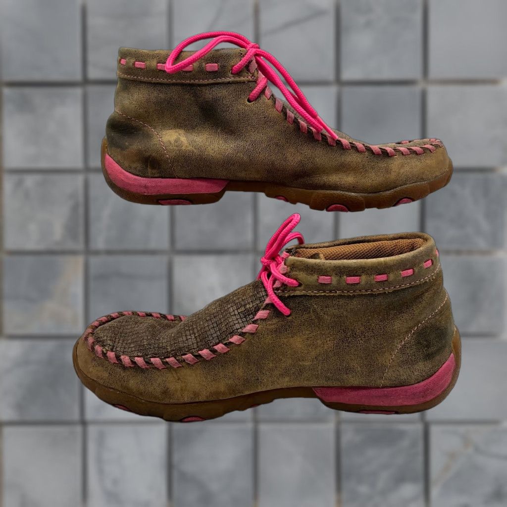 Twisted X Twisted X Chukka Driving Boots Womens 7 Breast Cancer Mocs Brown Leather Ankle Size US 7 / IT 37 - 1 Thumbnail