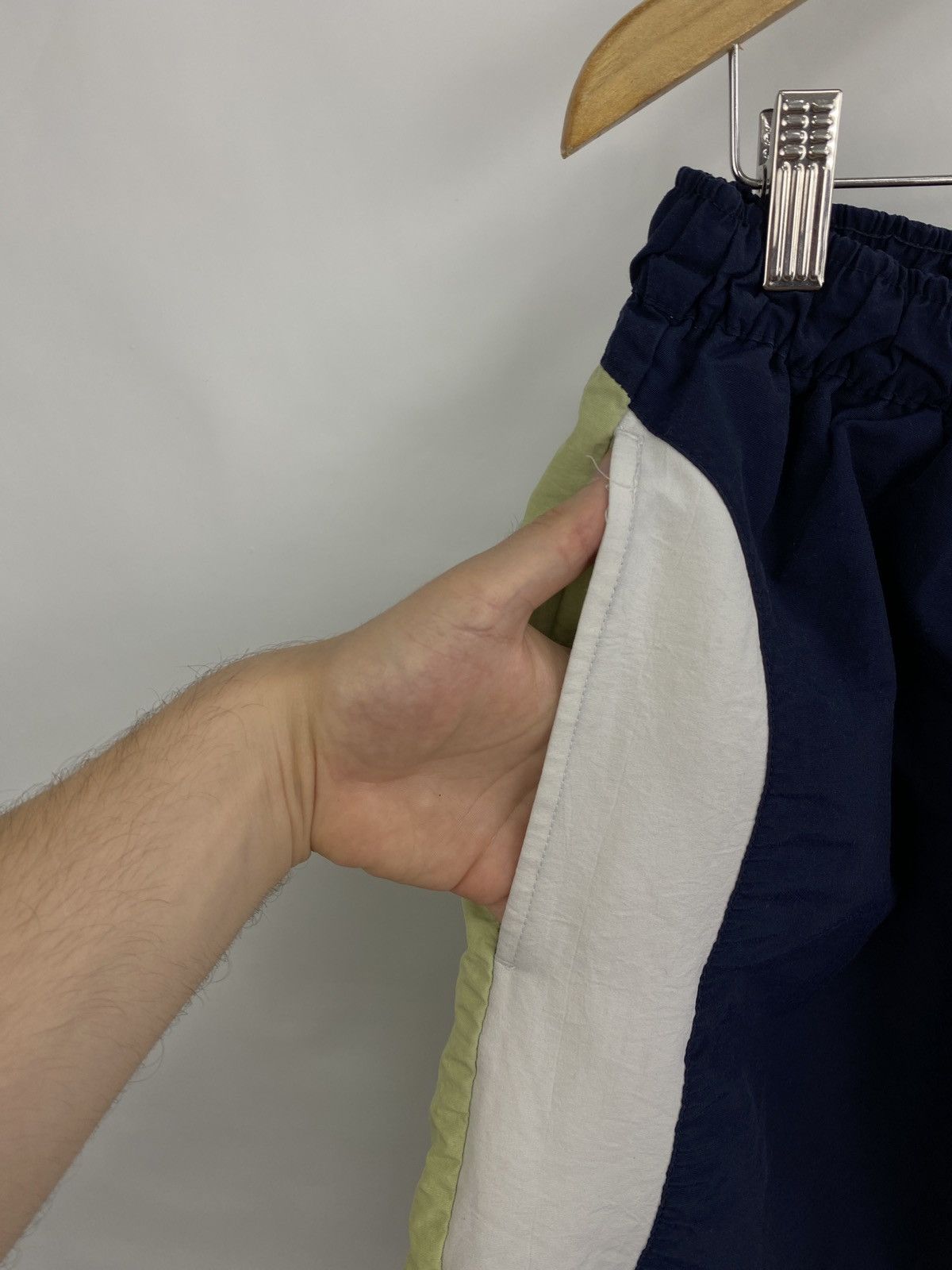 Nike 🇺🇸 Vintage 90s Nike Shorts Y2K Rare Retro Hype Size US 34 / EU 50 - 4 Thumbnail
