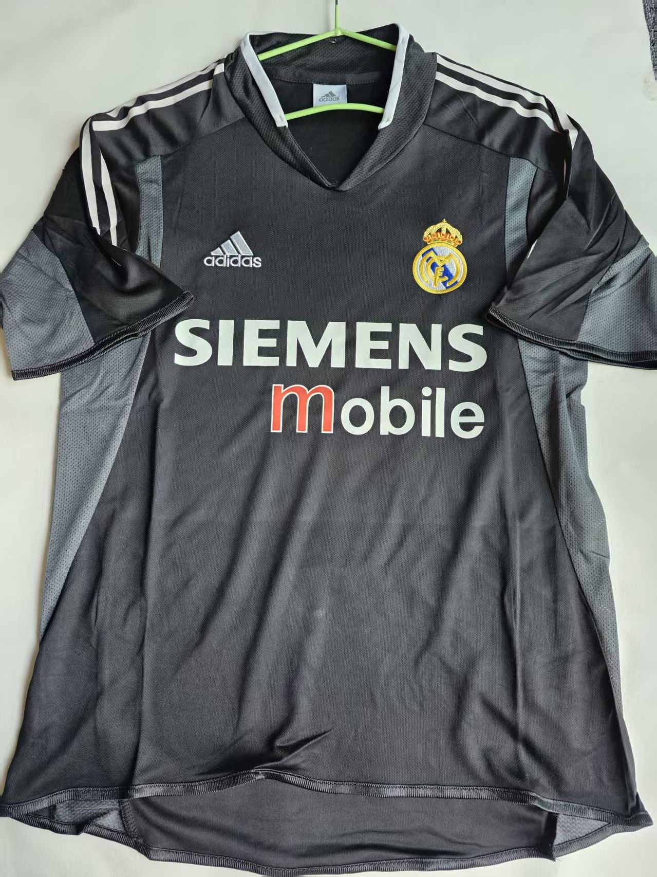 Other Real Madrid #3 Roberto Carlos Jersey Size US XXL / EU 58 / 5 - 2 Thumbnail