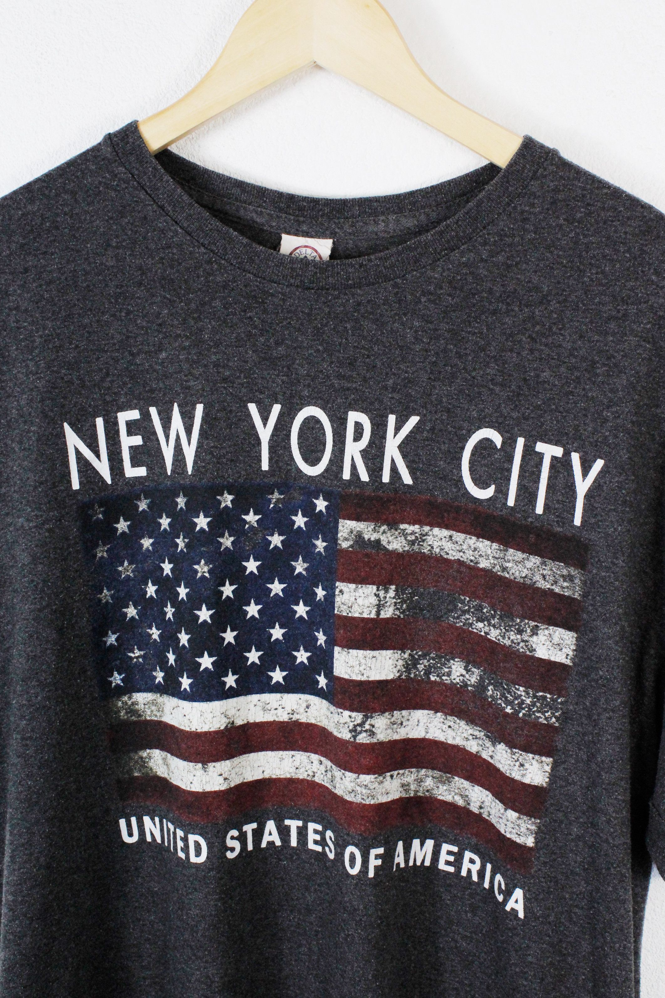 Other Vintage New York City USA Flag Graphic Print Logo Tee Tshirt Size US XL / EU 56 / 4 - 2 Thumbnail