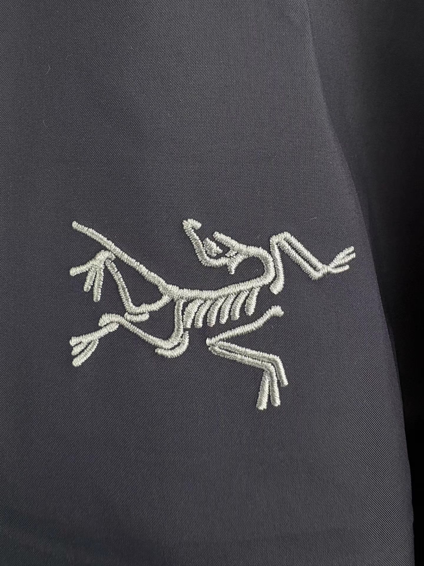 Arc'teryx ARCTERYX BETA JACKET Dark Blue Shell Jacket Size US XL / EU 56 / 4 - 3 Thumbnail