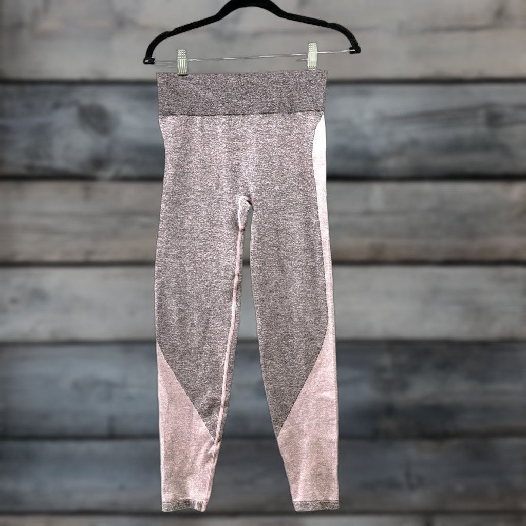 Victoria's Secret PINK Victoria's Secret Seamless Leggings Womens M Mauve Pink Purple Leggings Vigilance? (No) Size 32" / US 10 / IT 46 - 1 Thumbnail