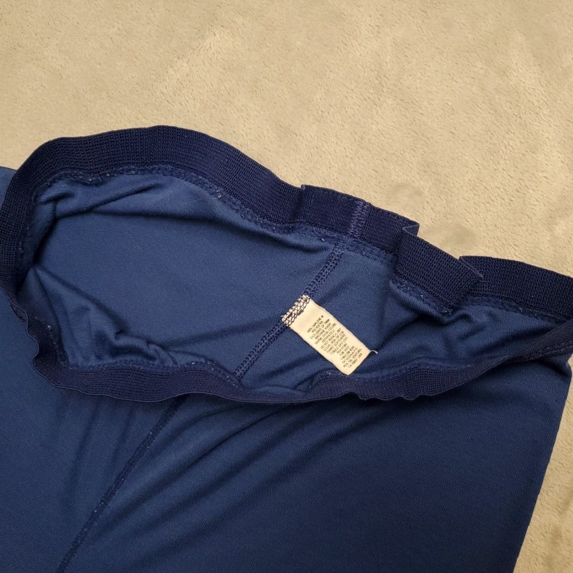 Patagonia VINTAGE Patagonia Pants Base Layer Mens M Blue Capilene 100% Polyester 28 in Inseam Size US 31 - 4 Thumbnail