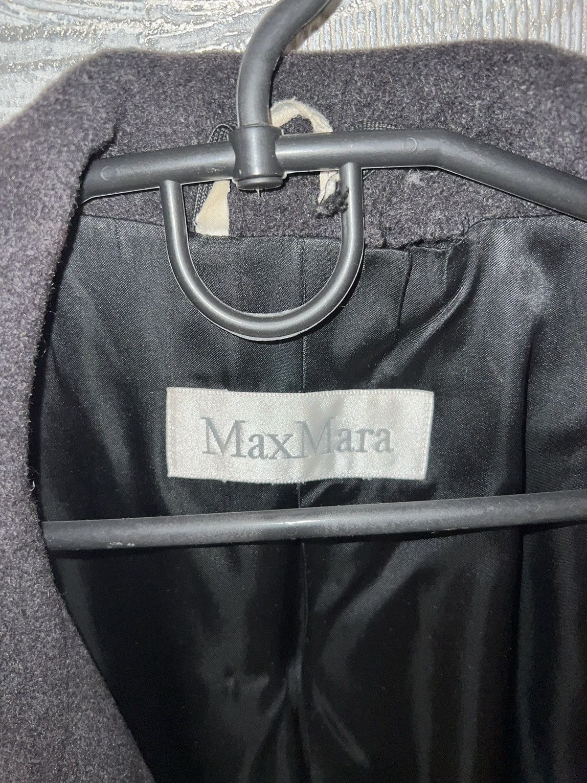 Max Mara × Vintage Vintage Max Mara heavy coat 100% wool Size XS / US 0-2 / IT 36-38 - 2 Thumbnail