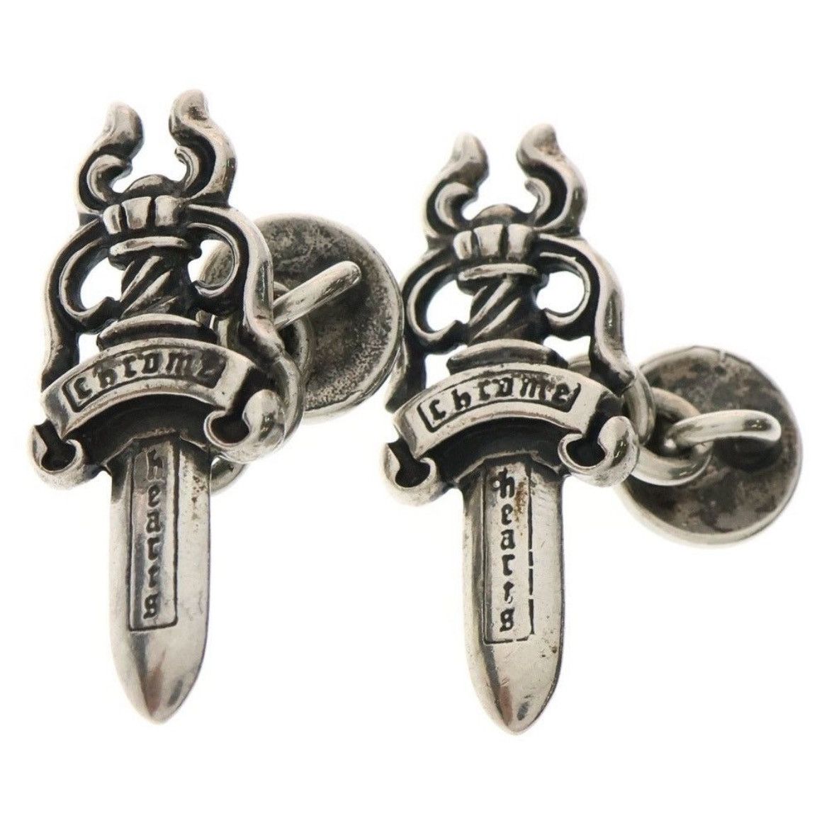 ChromeHeartsDaggerPendant
クロムハーツタガーペンダント CHROME HEARTS | 크롬하츠 [OS] Chrome Hearts 5th Avenue