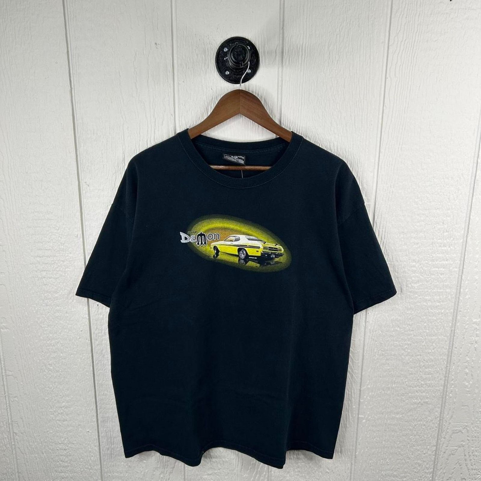 Steve And Barrys Y2K Yellow Dodge Demon Car Graphic Tee Size X-Large Size US XL / EU 56 / 4 - 1 Thumbnail
