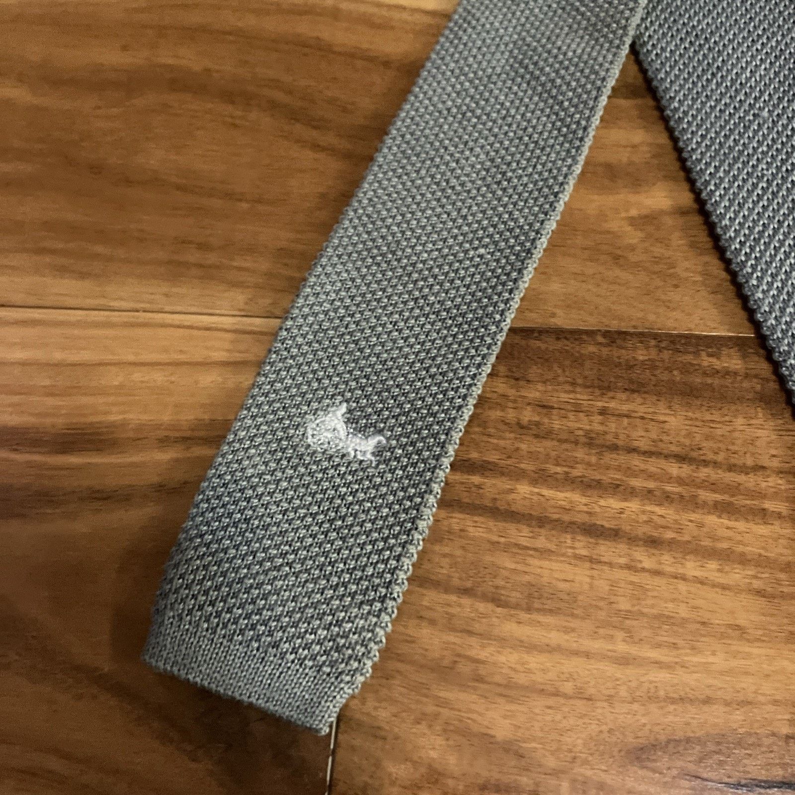 Other Vtg Knit Tie Square End Gray Chariot Emblem 1980s Academia Size ONE SIZE - 16 Thumbnail