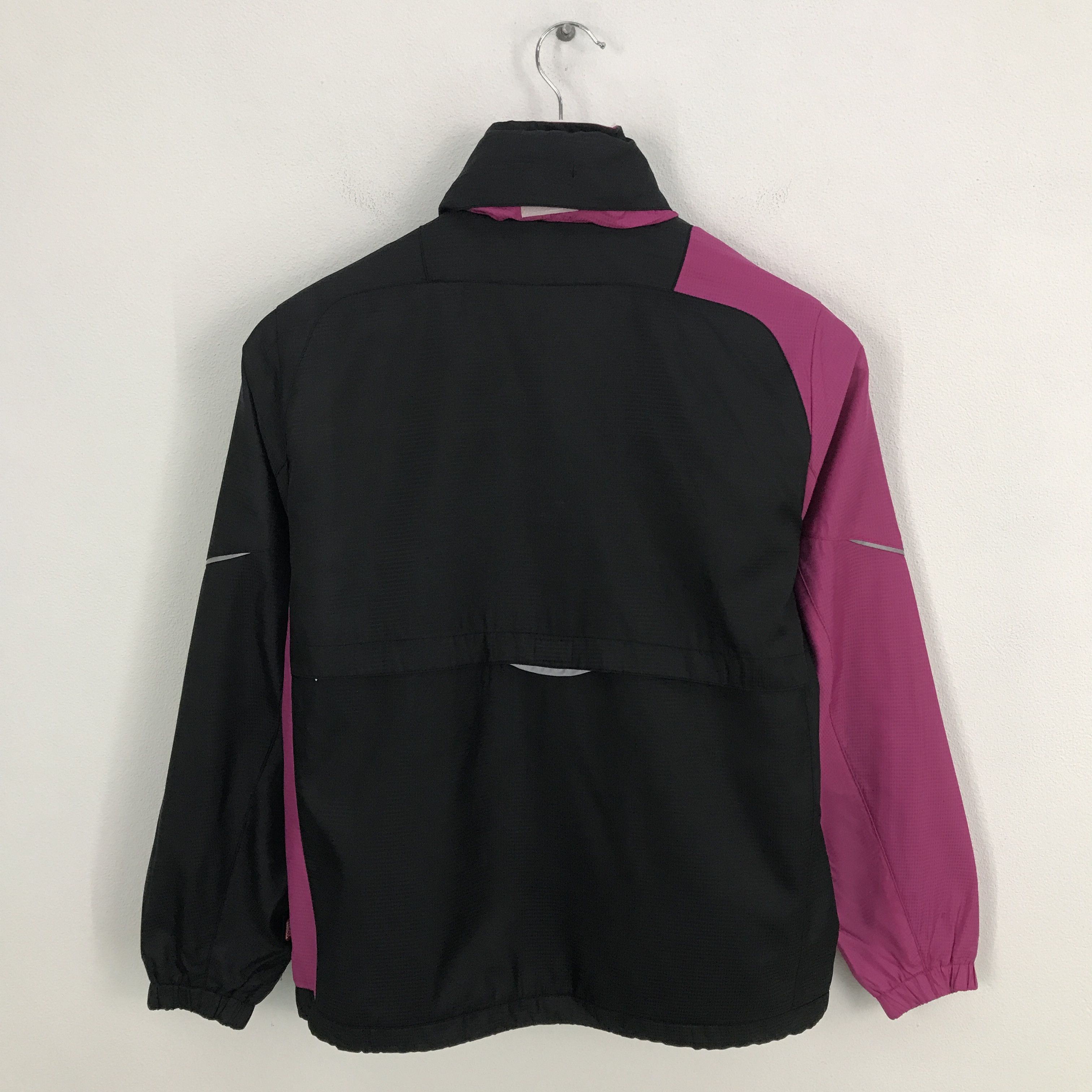 Japanese Brand × Vintage Rare Yonex heatcapsule windbreaker jacket Size US S / EU 44-46 / 1 - 3 Thumbnail