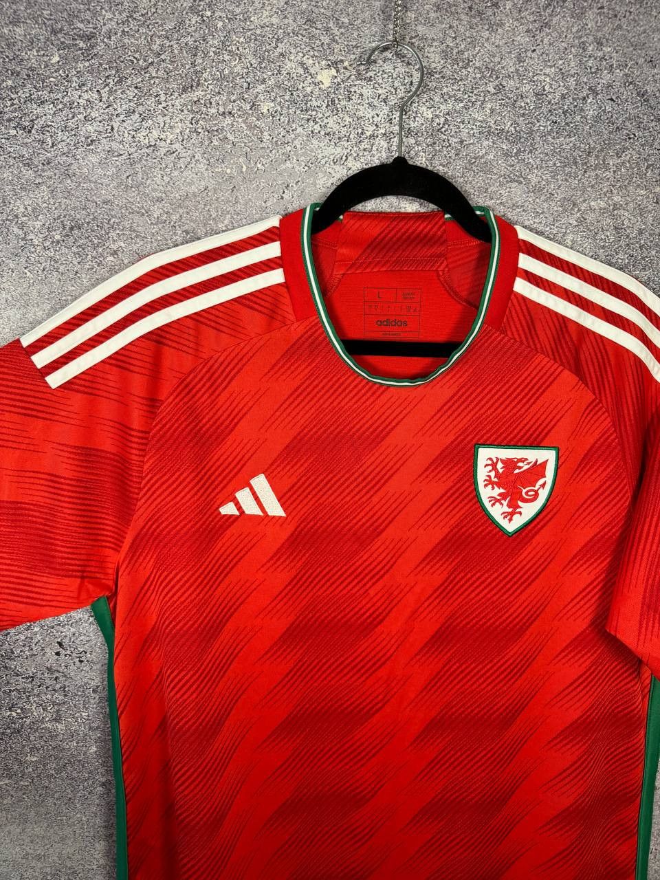 Adidas Wales National Team 2022 Adidas Soccer Jersey Large Size US L / EU 52-54 / 3 - 6 Thumbnail