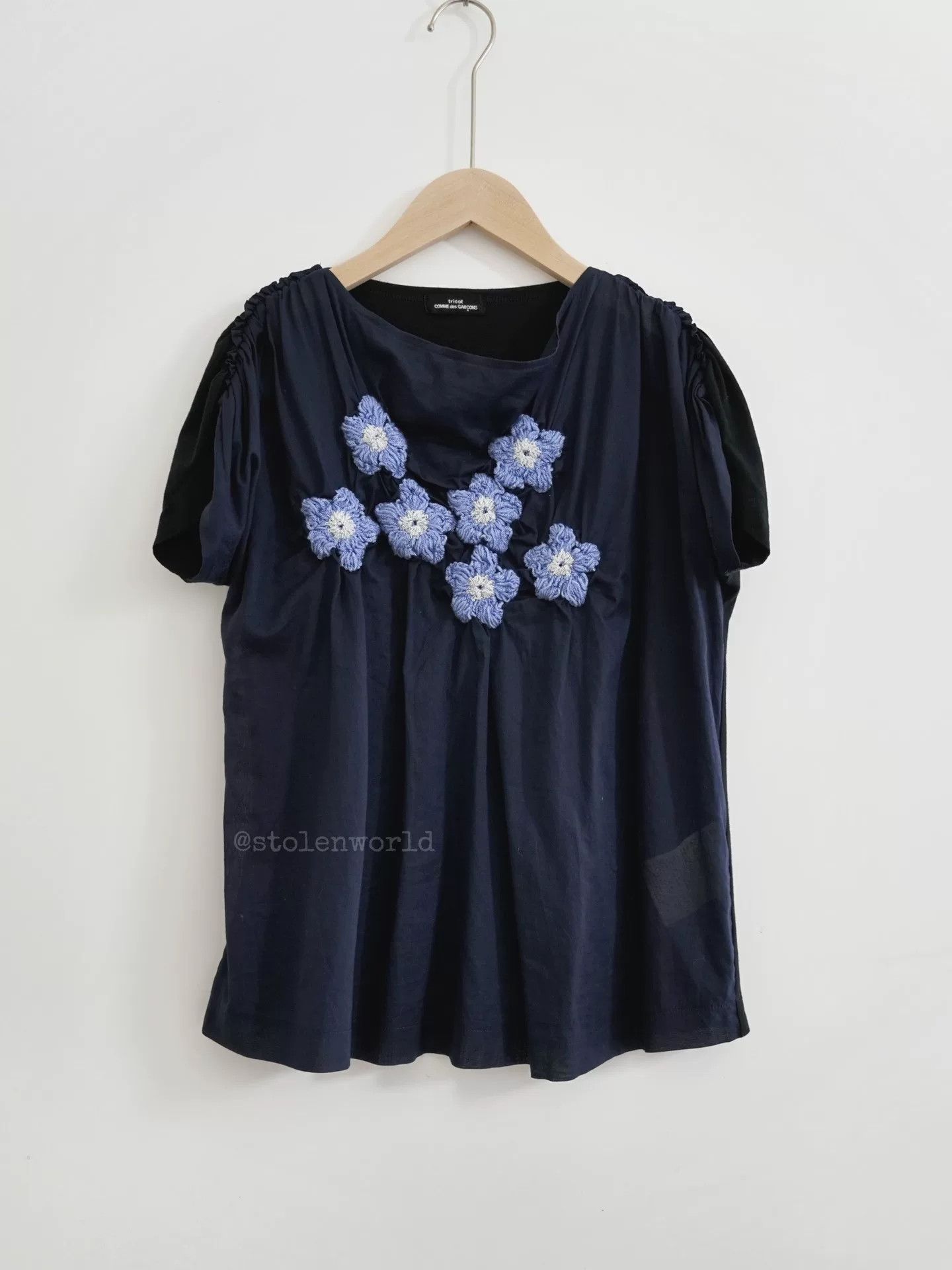Comme des Garcons navy flower embroidered top Size M / US 6-8 / IT 42-44 - 1 Thumbnail