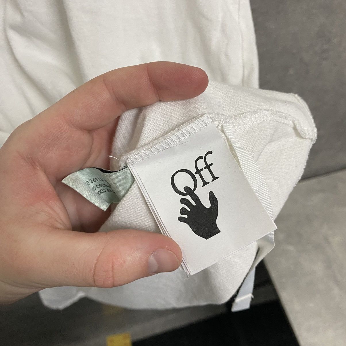 Off-White Off-White T-Shirt Big Logo Size US XL / EU 56 / 4 - 17 Thumbnail