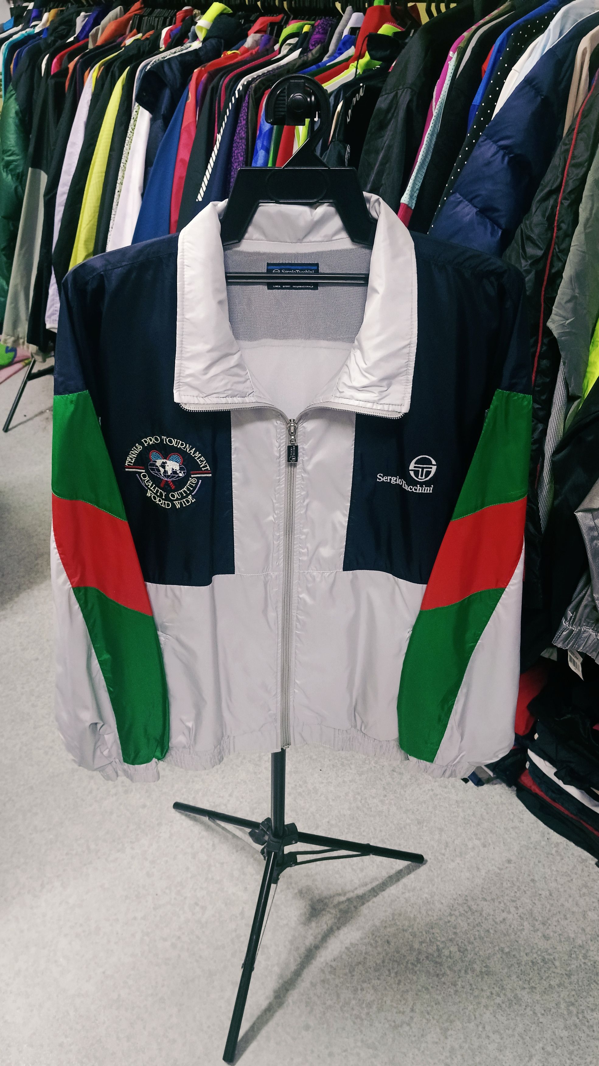 Sergio Tacchini × Vintage Vintage Sergio Tacchini Tennis Pro Tournament Light Jacket Size US XL / EU 56 / 4 - 2 Thumbnail