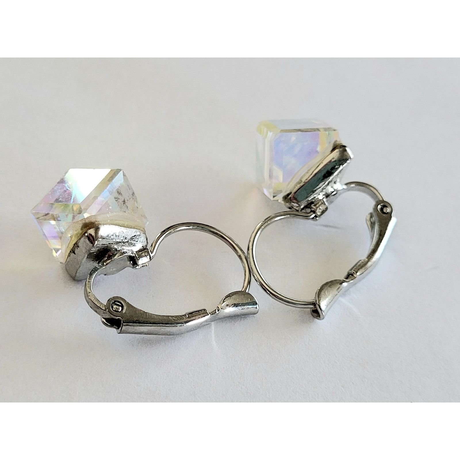 Other Aurora Borealis Crystal Pierced Earrings Size ONE SIZE - 4 Thumbnail