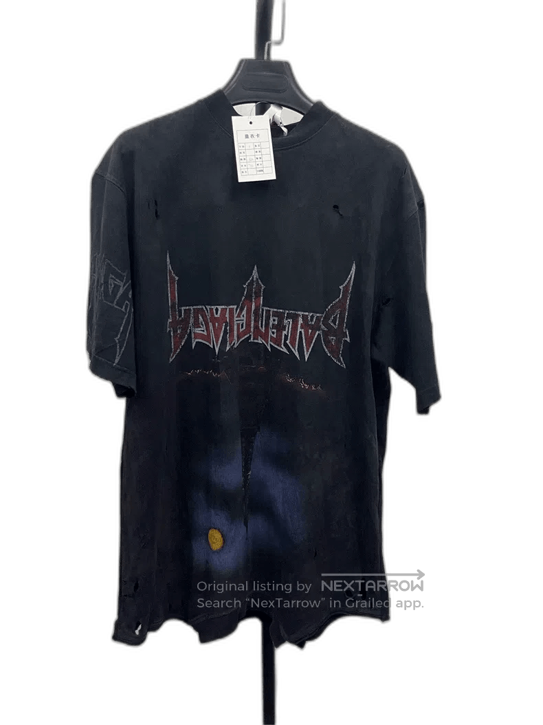 Balenciaga Balenciaga Graphic Print Short Sleeve T-Shirt. Size US M / EU 48-50 / 2 - 1 Thumbnail