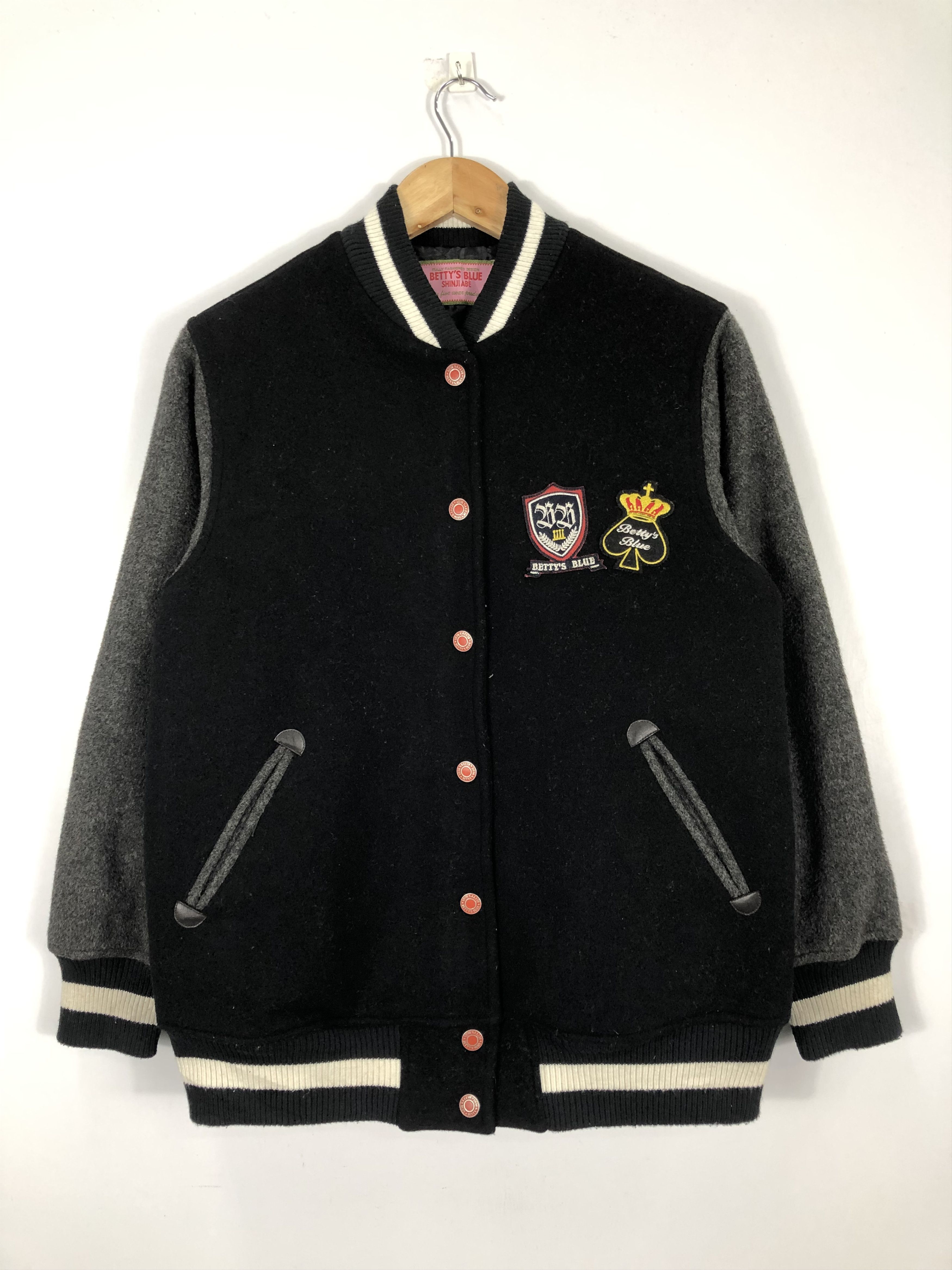 Japanese Brand Vintage Betty's Blue Shinji Abe Varsity Jacket Leather V0173 Size US M / EU 48-50 / 2 - 1 Thumbnail