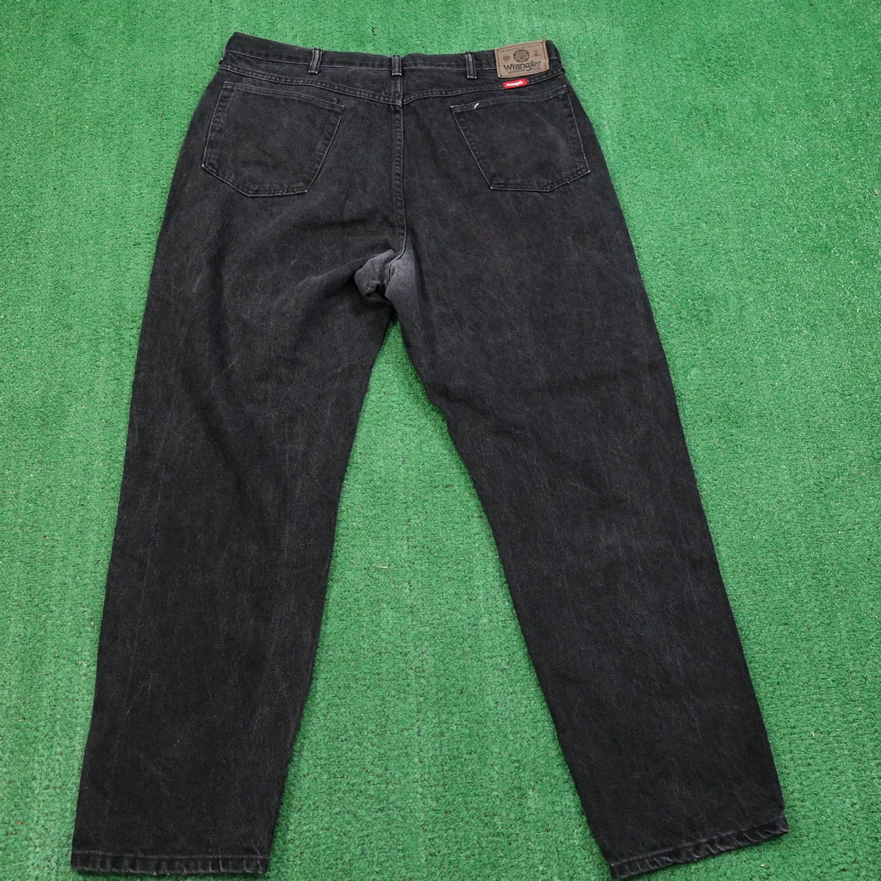 Wrangler VINTAGE Wrangler Jeans MENS Denim M446 Black 40x32 Casual Straight Regular Inseam 32 Mens Size US 40 / EU 56 - 4 Thumbnail